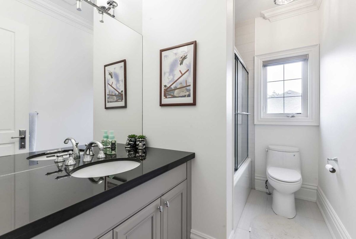 102 Pemberton Rd 102 Pemberton Rd Richmond Hill