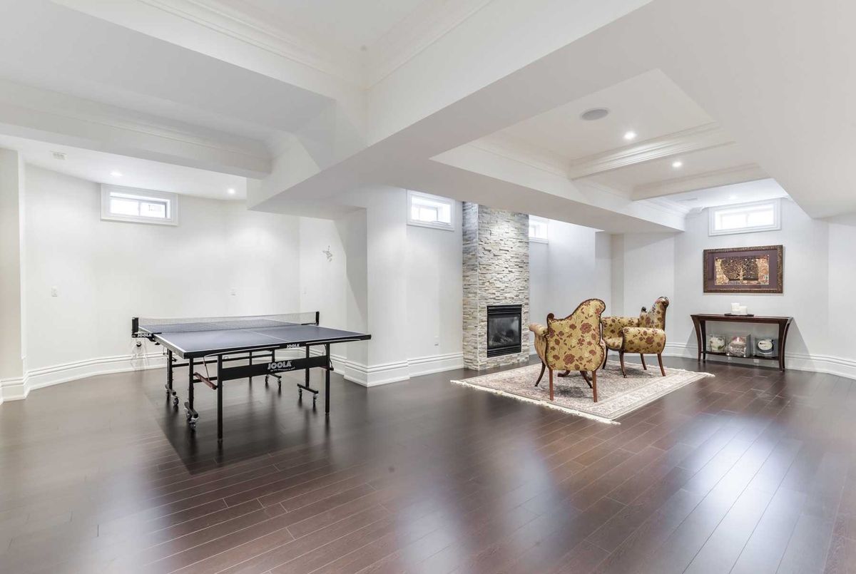 102 Pemberton Rd 102 Pemberton Rd Richmond Hill