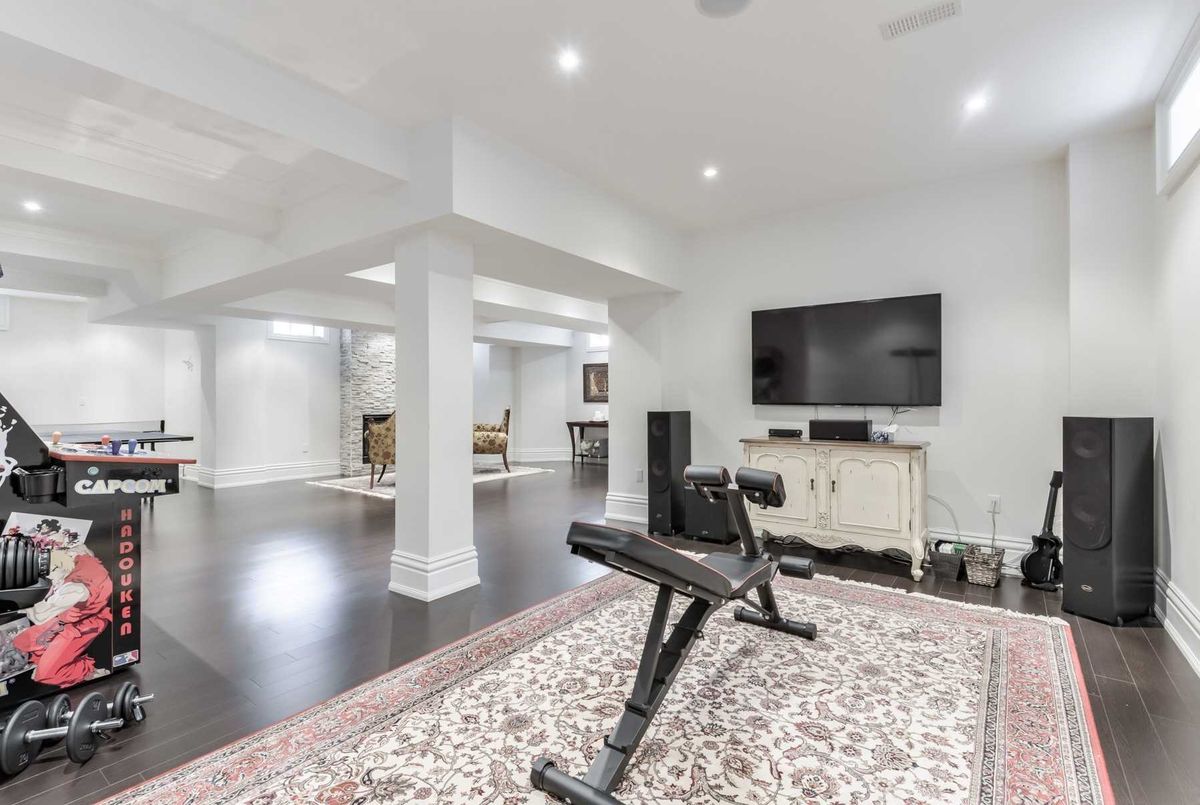 102 Pemberton Rd 102 Pemberton Rd Richmond Hill