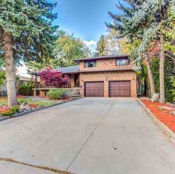 Residential 66 Crestwood Rd Vaughan For {
  "AboveGradeFinishedArea": 0,
  "AboveGradeFinishedAreaSource": "",
  "AboveGradeFinishedAreaUnits": "",
  "Acreage": "< .50",
  "Active": false,
  "Address": "66 Crestwood Rd",
  "AirConditioning": "Central Air",
  "AirConditioningYN": true,
  "Amps": "",
  "Appliances": "",
  "ApproxAge": "",
  "ApproxSquareFootage": "",
  "Area": "York",
  "AssessmentYear": "",
  "AssignmentYN": false,
  "AssociationAmenities": "",
  "AssociationFee": "",
  "AssociationFeeIncludes": "",
  "AssociationName": "",
  "AssociationYN": false,
  "Balcony": "",
  "Basement": "Apartment,Finished, Walk-Out",
  "BasementYN": false,
  "BathroomsFull": 0,
  "BathroomsHalf": 0,
  "Bedrooms": 4,
  "BedroomsDisplay": "4+1",
  "BedroomsPlus": 1,
  "BedroomsTotal": 0,
  "BelowGradeFinishedArea": 0,
  "BelowGradeFinishedAreaSource": "",
  "BelowGradeFinishedAreaUnits": "",
  "Board": "Toronto Regional real Estate Board",
  "BuilderName": "",
  "BuildingAreaTotal": "",
  "BuildingAreaUnits": "Sq Ft",
  "BuildingName": "",
  "BusinessName": "",
  "BusinessType": "",
  "BuyerAgencyCompensation": "2.5% + Hst And Many Thanks",
  "BuyerAgencyCompensationType": "",
  "BuyerAgentAOR": "",
  "BuyerAgentEmail": "",
  "BuyerAgentFullName": "",
  "BuyerAgentId": "",
  "BuyerAgentMlsId": "",
  "BuyerAgentPhone": "",
  "BuyerOfficeId": "",
  "BuyerOfficeMlsId": "",
  "BuyerOfficeName": "",
  "BuyerOfficePhone": "",
  "CarportSpaces": 0,
  "Category": "MLS",
  "ChattelsYN": false,
  "City": "Vaughan",
  "ClassSearch": "Residential",
  "ClosedDate": "2020-10-28T00:00:00",
  "CoListAgentDesignation": "",
  "CoListAgentEmail": "",
  "CoListAgentID": "",
  "CoListAgentMLSID": "",
  "CoListAgentName": "",
  "CoListAgentPhone": "416-494-7653",
  "CoListOfficeID": "259011",
  "CoListOfficeMLSID": "259011",
  "CoListOfficeName": "RE/MAX HALLMARK REALTY LTD., BROKERAGE",
  "CommercialCondoFee": "",
  "CommercialCondoFeeFrequency": "",
  "CommercialCondoFees": "",
  "Commission": "2.5% + Hst And Many Thanks",
  "Community": "Crestwood-Springfarm-Yorkhill",
  "CommunityFeatures": "",
  "Condition": "",
  "ConditionalExpiryDate": "0001-01-01T00:00:00",
  "ConditionOfSale": "",
  "CondoCorpNumber": "",
  "ConsentToAdvertiseYN": false,
  "ConstructionMaterials": "",
  "ContactAfterExpiryYN": false,
  "ContractDate": "2020-10-23T00:00:00",
  "Cooling": "Central Air",
  "CoolingYN": true,
  "Country": "",
  "CoverPhoto": "https://media.remarketer.ca/PROPTX/N4965031-1.jpg?tr=di-propertynoimage_pj5ksb5iM,f-jpg,q-90",
  "CrossStreet": "Yonge & Steeles",
  "DaysOnMarket": 5,
  "DepositRequired": "",
  "Directions": "",
  "Disclosures": "",
  "DisplayAddress": "66 Crestwood Rd",
  "DisplayAddressYN": true,
  "DistributeToInternetYN": true,
  "Drive": "",
  "Electric": "",
  "ElectricExpense": "",
  "ElectricOnPropertyYN": false,
  "ElectricYN": false,
  "ElementarySchool": "",
  "ElevatorYN": false,
  "Exclusions": "",
  "Expenses": "",
  "ExpiryDate": "2021-01-31T00:00:00",
  "Exposure": "",
  "Exterior": "",
  "ExteriorFeatures": "",
  "Extras": "Recent Renovation Including Brand New Roof 2020. Fridge, Stove, B/I Dishwasher, Washer/Dryer; Cac, Cvac, Bsmt Appl: Fridge, Stove; All Windows Coverings. Floorplan Is Attached. Perfects Opportunity",
  "FamilyRoom": "",
  "FireplaceTotal": 0,
  "FireplaceYN": false,
  "Flooring": "",
  "FloorPlans": "",
  "FoundationDetails": "",
  "Franchise": "",
  "FranchiseYN": false,
  "FurnishedYN": false,
  "GarageSpaces": 2.0,
  "GarageType": "Attached",
  "GarageYN": false,
  "GasYN": false,
  "Geometry": {
    "lon": -79.4274,
    "lat": 43.7994
  },
  "GymYN": false,
  "HeatingYN": false,
  "HeatSource": "Gas",
  "HeatType": "Forced Air",
  "HighSchool": "",
  "HoldoverDays": "",
  "id": "N4965031_PROPTX",
  "IDX": "N",
  "IDXYN": false,
  "Inclusions": "",
  "InteriorFeatures": "",
  "Kitchens": 2,
  "KitchensPlus": 0,
  "LandLeaseAmount": "",
  "LandLeaseYN": false,
  "LastStatus": "Sld",
  "Latitude": 43.7994,
  "LaundryFeatures": "",
  "LaundryLevel": "",
  "Lease": "",
  "LeaseAgreement": "",
  "LeaseAgreementYN": false,
  "LeaseFrequency": "",
  "LeaseTerm": "",
  "LegalDescription": "",
  "Level": "",
  "ListAgentDesignation": "",
  "ListAgentEmail": "",
  "ListAgentID": "9515288",
  "ListAgentMLSID": "9515288",
  "ListAgentName": "MARCO MOMENI, CLHMS,SRS,ABR, Broker",
  "ListAgentPhone": "416-494-7653",
  "ListAOR": "",
  "ListBrokerage": "RE/MAX HALLMARK REALTY LTD., BROKERAGE",
  "ListingEntryDate": "2020-10-23T00:00:00",
  "ListingId": "N4965031",
  "ListingKey": "N4965031",
  "ListOfficeID": "259011",
  "ListOfficeMLSID": "259011",
  "ListOfficePhone": "416-494-7653",
  "ListPrice": 1759000,
  "ListPricePerUnit": 0,
  "ListPriceUnit": "",
  "LivingArea": "",
  "LivingAreaSource": "",
  "LivingAreaUnits": "",
  "Locker": "",
  "Longitude": -79.4274,
  "LotDepth": 154,
  "LotFeatures": "",
  "LotFront": 73.79,
  "LotIrregularities": "",
  "LotShape": "",
  "LotSizeArea": "",
  "LotSizeAreaUnits": "",
  "LotSizeCode": "",
  "LotSizeDimensions": "",
  "Maintenance": "",
  "Media": [],
  "MediaChangeTimestamp": "2020-11-09T14:49:25",
  "MLS": "N4965031",
  "MLSLastStatus": "Sold",
  "MLSNumber": "N4965031",
  "MLSStatus": "Sold",
  "Municipality": "Vaughan",
  "MunicipalityDistrict": "Vaughan",
  "NewConstructionYN": false,
  "NumberOfBuildings": 0,
  "NumberOfUnitsTotal": 0,
  "OccupantType": "",
  "OpenHouses": [],
  "OpenHouseYN": false,
  "OriginalPrice": 1759000,
  "OwnershipType": "",
  "ParcelNumber": "",
  "ParkingIncludedYN": false,
  "ParkingSpaces": 4,
  "PaymentFrequency": "",
  "PaymentMethod": "",
  "PetsPermitted": "",
  "PetsPermittedYN": false,
  "PhotoCount": 23,
  "PictureYN": false,
  "PoolFeatures": "None",
  "PoolYN": true,
  "PossessionDate": "",
  "PostalCode": "L4J1A5",
  "PreviousListPrice": 1759000,
  "PriceChange": false,
  "PriceChangeTimestamp": "0001-01-01T00:00:00",
  "PriorMlsStatus": "Sld",
  "PrivateEntrance": "",
  "PrivateEntranceYN": false,
  "PrivateRemarks": "",
  "PropertyAttachedYN": false,
  "PropertyCondition": "",
  "PropertyFeatures": "",
  "PropertyManagementCompany": "",
  "PropertyStyleSearch": "Sidesplit",
  "PropertySubType": "Detached",
  "PropertySubTypeSearch": "Single Family",
  "PropertyType": "Residential",
  "PropertyTypeSearch": "Residential",
  "Province": "Ontario",
  "PublicRemarks": "Superb Location And Opportunity To Own Best Pocket Of Crestwood, Ideal For End Users Live/Develop, Invest, Build. Premium 73' X 152.5' Among Of Multi Million Dollar Homes Or Renovate The Original House At Your Own Taste Convenient & Prestigious Location In High Demand Thornhill Area, Steps To All Amenities. --- Sep Entrance To The ?finished Basement  ___",
  "PurchaseContractDate": "2020-10-28T00:00:00",
  "RemarksForClients": "Superb Location And Opportunity To Own Best Pocket Of Crestwood, Ideal For End Users Live/Develop, Invest, Build. Premium 73' X 152.5' Among Of Multi Million Dollar Homes Or Renovate The Original House At Your Own Taste Convenient & Prestigious Location In High Demand Thornhill Area, Steps To All Amenities. --- Sep Entrance To The ?finished Basement ___",
  "Restricted": true,
  "RetirementYN": false,
  "RoadFrontageType": "",
  "RoadSurfaceType": "",
  "RollNumber": "",
  "Roof": "",
  "Rooms": [],
  "RoomsAboveGrade": 0,
  "RoomsBelowGrade": 0,
  "RoomsTotal": 0,
  "RoomsYN": false,
  "RTimestampSql": "2021-08-23T22:02:04.16",
  "SaleLease": "Sale",
  "SalesBrochure": "",
  "Sauna": "",
  "SaunaYN": false,
  "Sewers": "Sewers",
  "ShowingInstruction": "",
  "SignOnPropertyYN": false,
  "Sold": true,
  "SoldDate": "2020-10-28T00:00:00",
  "SoldPrice": 1640000,
  "Source": "PROPTX",
  "SourceSystemID": "",
  "SpaFeatures": "",
  "SpaYN": false,
  "SPLP": 93,
  "SqFtRangeMax": 0,
  "SqFtRangeMin": 0,
  "SqFtTotal": 0,
  "StandardStatus": "",
  "Status": "U",
  "Stories": "",
  "StoriesTotal": "",
  "StreetAbbreviation": "",
  "StreetDirection": "",
  "StreetName": "Crestwood",
  "StreetNumber": "66",
  "StreetSuffix": "Rd",
  "StreetSuffixCode": "",
  "StructureType": "",
  "Style": "Sidesplit 4",
  "SubLeaseYN": false,
  "Summary": "listingkey:N4965031 | mls_number:N4965031 | community:Crestwood-Springfarm-Yorkhill | property_type:Residential | property_subtype:Detached | building_type:Detached | building_style:Sidesplit 4 | list_price:1759000 | list_date:10/23/2020 12:00:00 AM | sold_price:1640000 | sold_date:10/28/2020 12:00:00 AM | bed:4+1 | bath:4 | active:False | sold:True | source:PROPTX | transaction:Sale | listing_office:RE/MAX HALLMARK REALTY LTD., BROKERAGE | thumbnail:https://media.remarketer.ca/PROPTX/N4965031-1.jpg?tr=di-propertynoimage_pj5ksb5iM,f-jpg,w-600,h-600,q-90,c-maintain_ratio,fo-center",
  "SurveyType": "",
  "SurveyYear": "",
  "SurveyYN": false,
  "SuspendedDate": "0001-01-01T00:00:00",
  "TaxAssessedValue": "",
  "Taxes": 7050,
  "TaxLegalDescription": "",
  "TaxYear": "2019",
  "TenantPays": "",
  "TerminatedDate": "0001-01-01T00:00:00",
  "Thumbnail": "https://media.remarketer.ca/PROPTX/N4965031-1.jpg?tr=di-propertynoimage_pj5ksb5iM,f-jpg,w-600,h-600,q-90,c-maintain_ratio,fo-center",
  "TimeShareYN": false,
  "TimestampSql": "2020-11-09T14:49:25",
  "TMI": "",
  "TotalArea": "",
  "TotalAreaUnit": "",
  "TotalParkingSpaces": 0,
  "Type": "Detached",
  "TypeSearch": "Detached",
  "UFFI": "",
  "UnitNumber": "",
  "Units": "",
  "UnparsedAddress": "",
  "Use": "",
  "Utilities": "",
  "UtilityExpenses": "",
  "View": "",
  "VirtualTour3DURL": "",
  "VirtualTourURL": "https://www.houssmax.ca/vtournb/h0460293",
  "VirtualTourURLUnbranded": "https://www.houssmax.ca/vtournb/h0460293",
  "Volts": "",
  "Warranty": "",
  "WarrantyYN": false,
  "Washrooms": 4,
  "Water": "",
  "WaterBodyName": "",
  "WaterBodyType": "",
  "WaterExpense": "",
  "Waterfront": "",
  "WaterFrontage": "",
  "WaterFrontageFt": "",
  "WaterfrontYN": false,
  "WaterIncluded": "",
  "WaterSupplyTypes": "",
  "WaterView": "",
  "WaterYN": false,
  "WellCapacity": "",
  "WellCapacityUnits": "",
  "WellDepth": "",
  "WellDepthUnits": "",
  "Winterized": "",
  "YearBuilt": "",
  "Zoning": ""
}.(string)property[