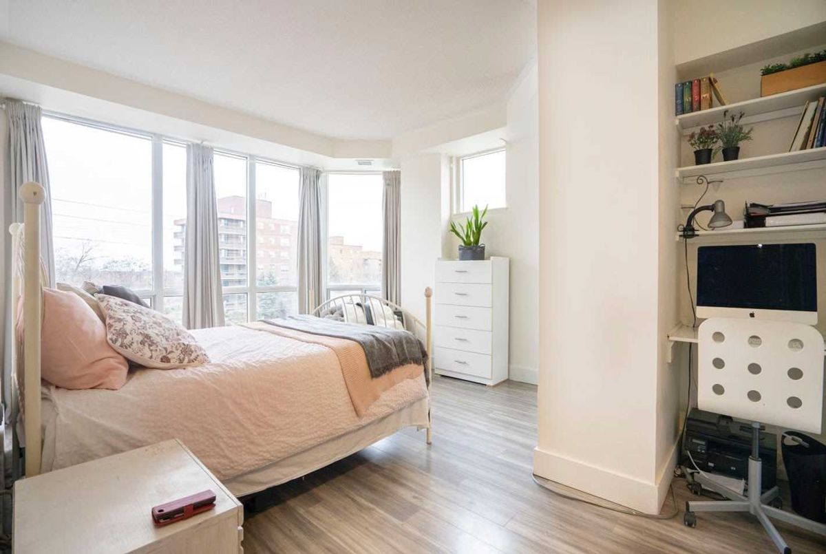 313-7398 Yonge St 313-7398 Yonge St Vaughan