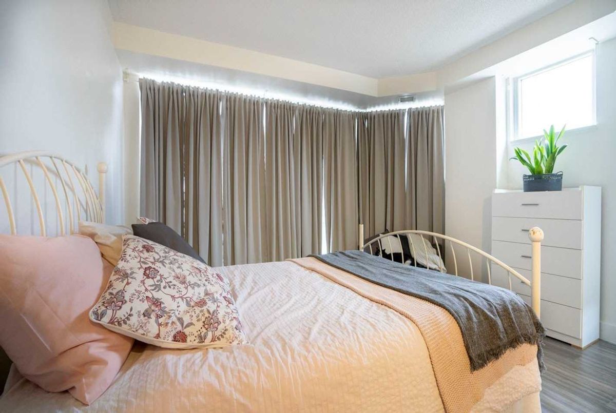 313-7398 Yonge St 313-7398 Yonge St Vaughan