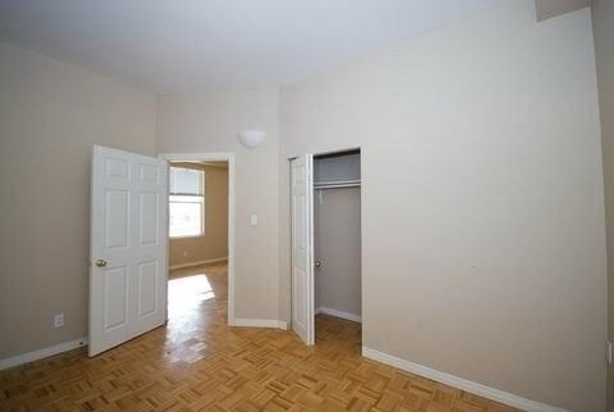 img-gallery