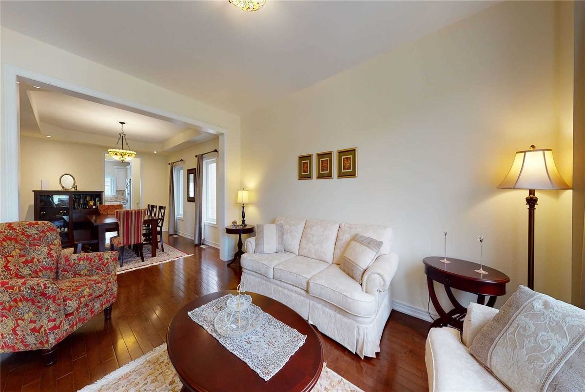 img-gallery