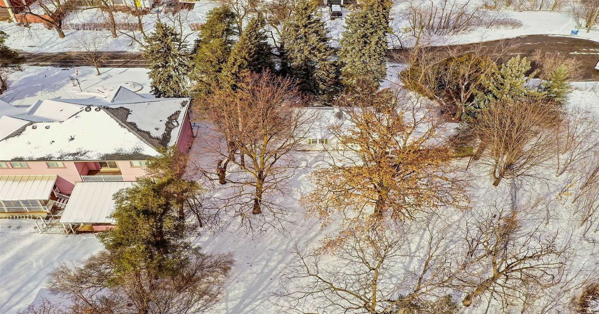 49 Langstaff Rd W Richmond Hill