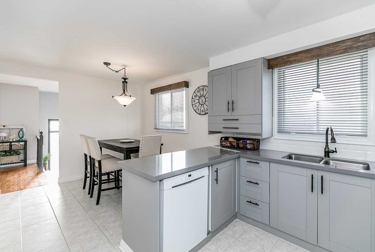 img-gallery