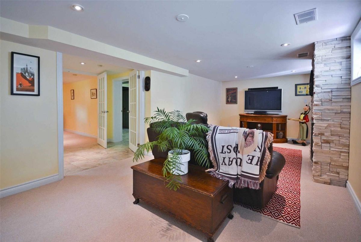 47 Kirk Dr 47 Kirk Dr Markham