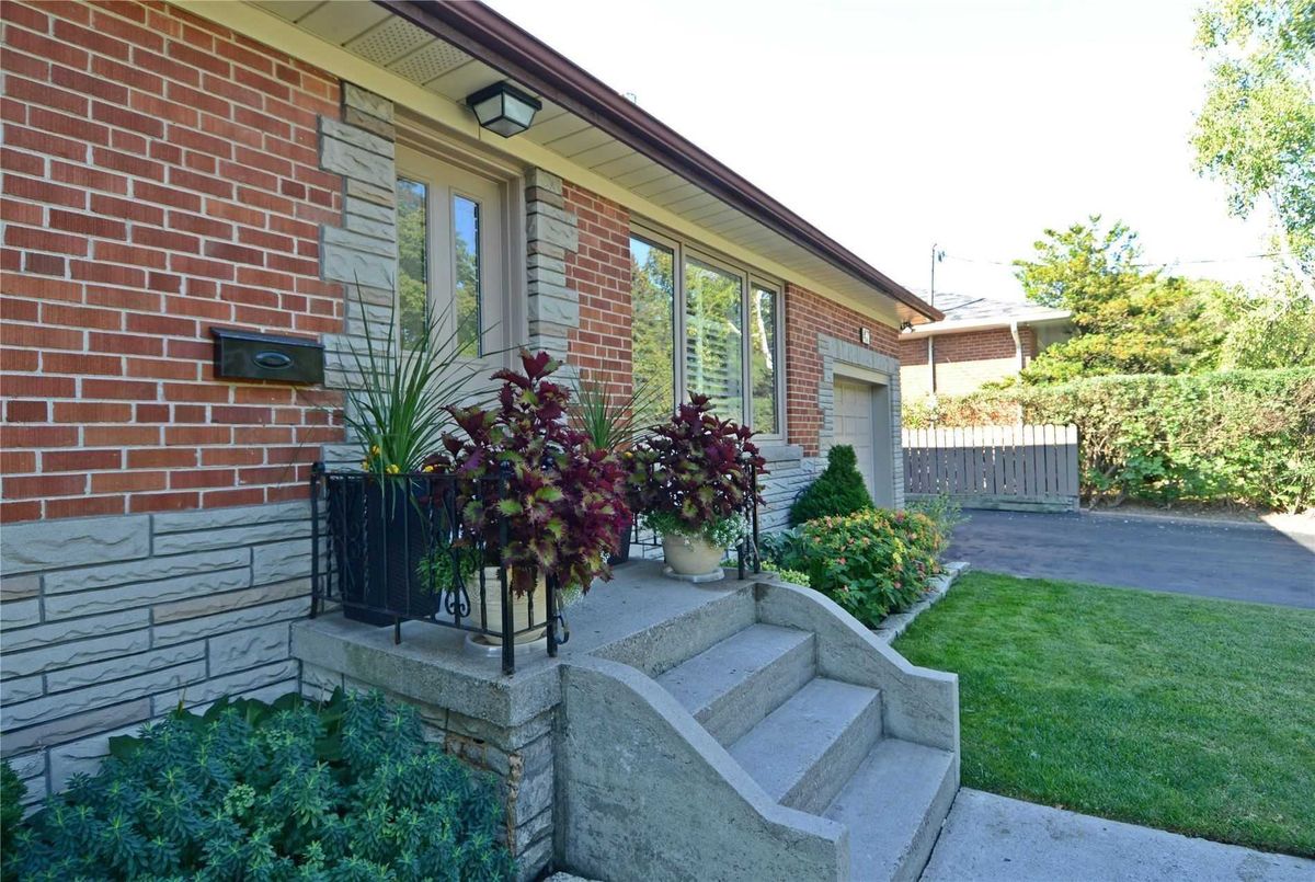 47 Kirk Dr 47 Kirk Dr Markham