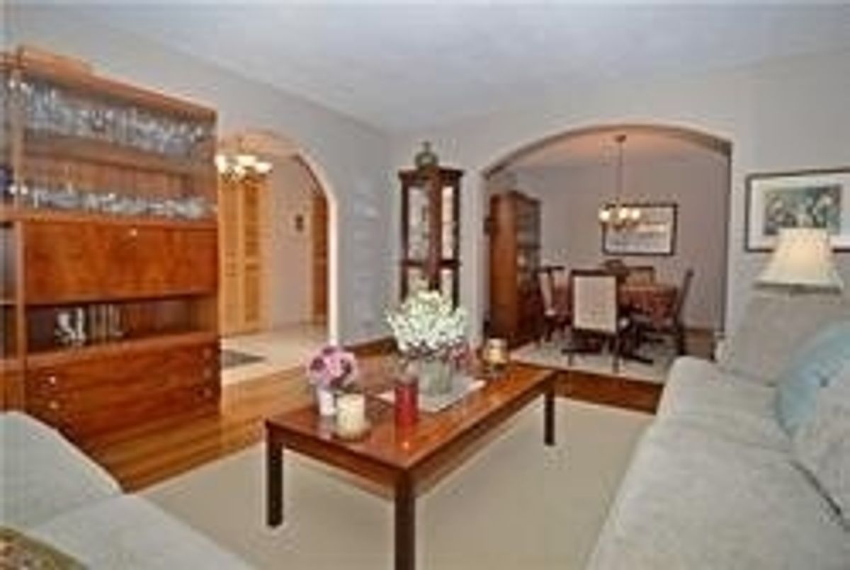 img-gallery