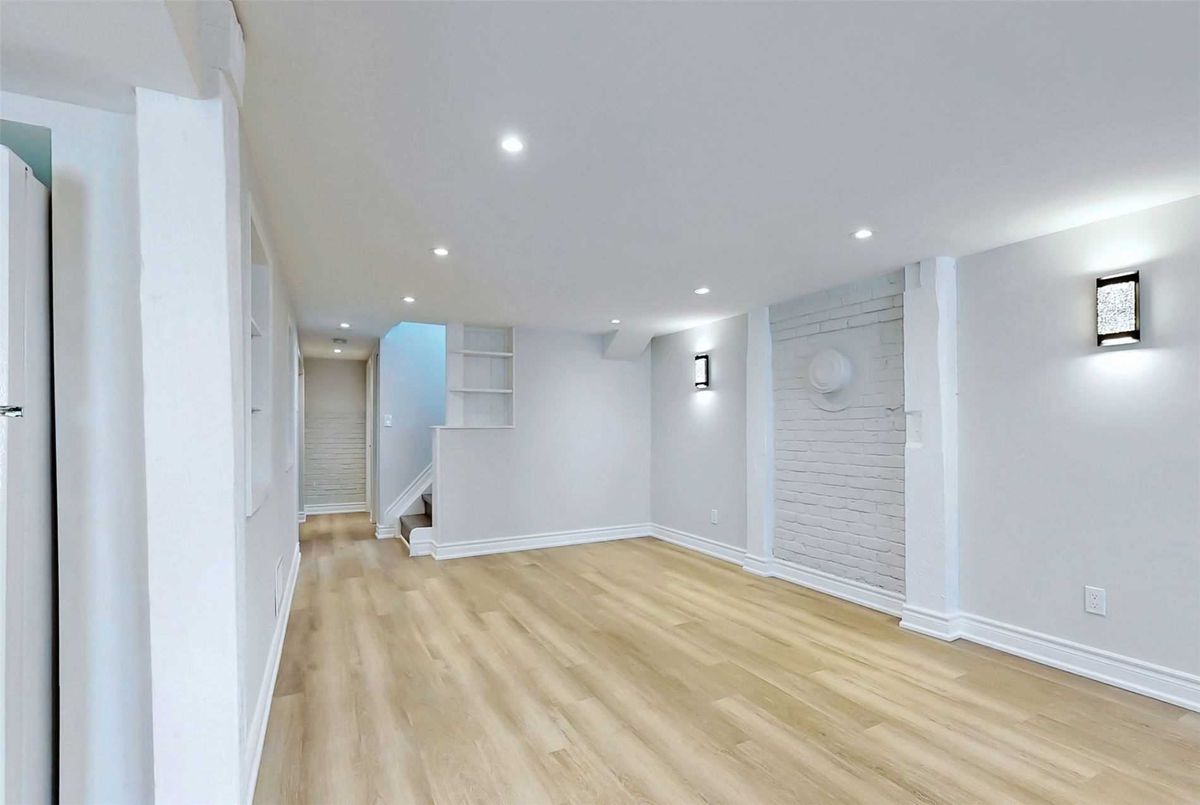 img-gallery