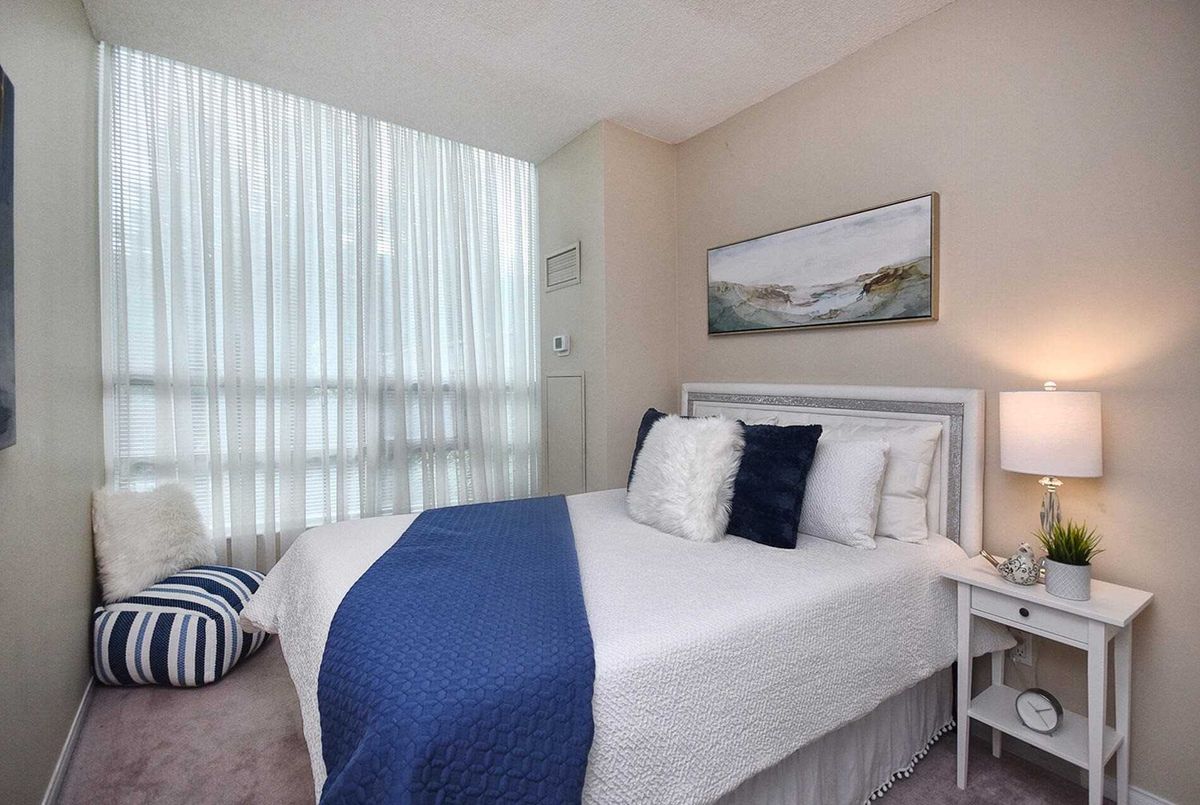 #112-7825 Bayview Ave #112-7825 Bayview Ave Markham