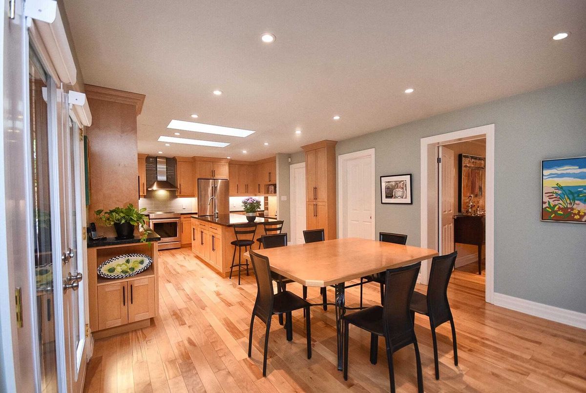 72 Laureleaf Rd 72 Laureleaf Rd Markham
