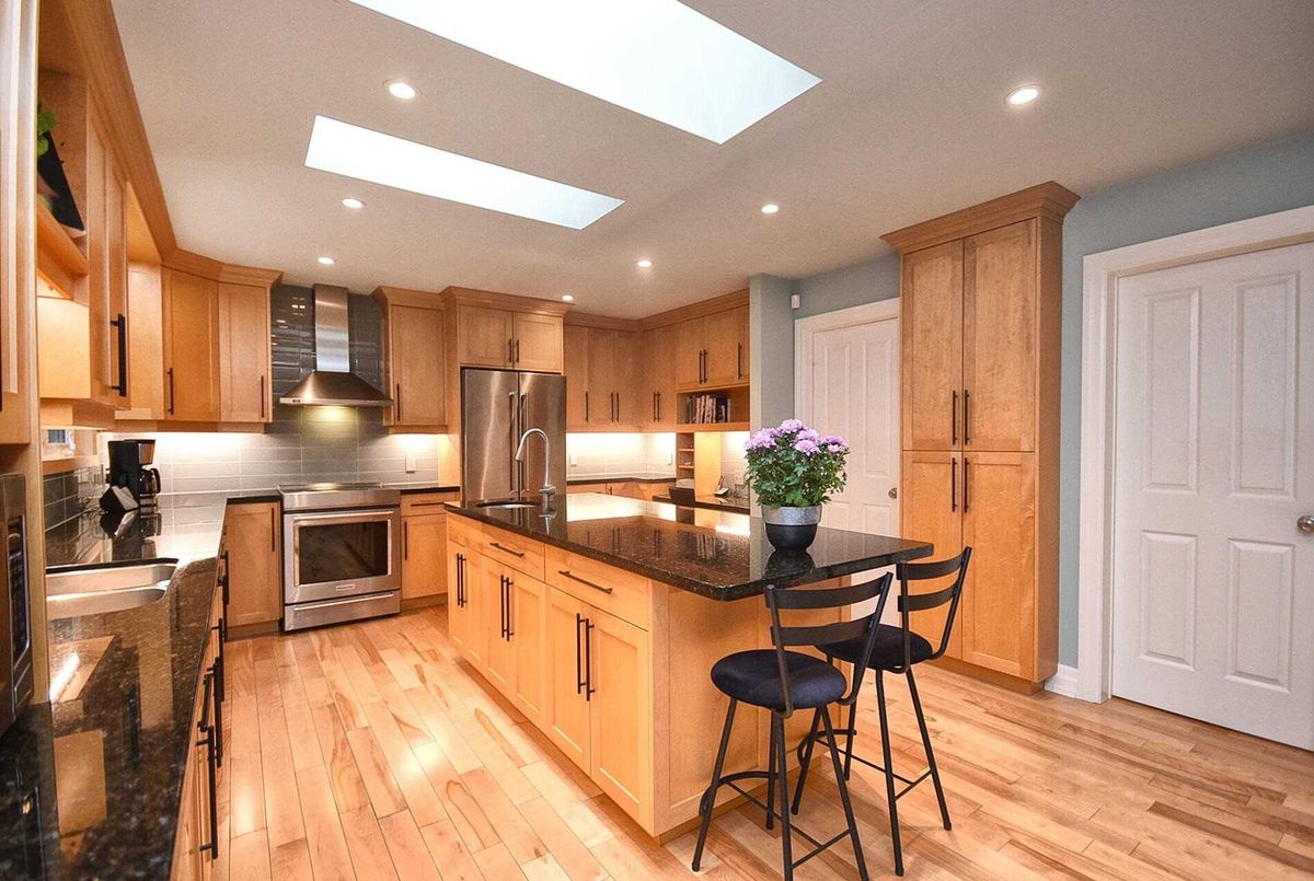 72 Laureleaf Rd 72 Laureleaf Rd Markham