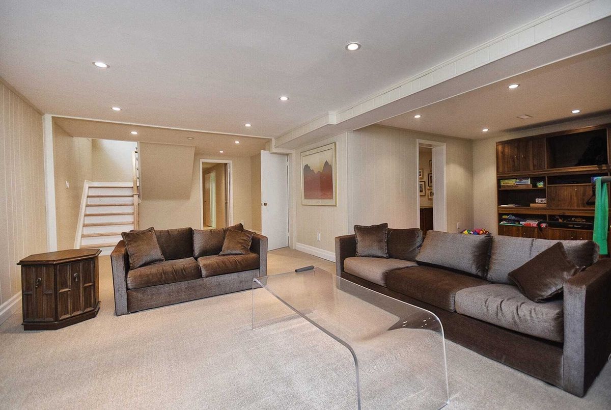 72 Laureleaf Rd 72 Laureleaf Rd Markham