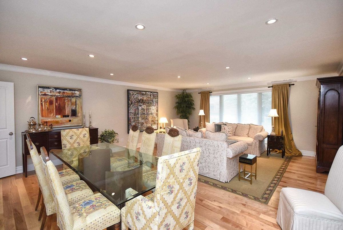 72 Laureleaf Rd 72 Laureleaf Rd Markham