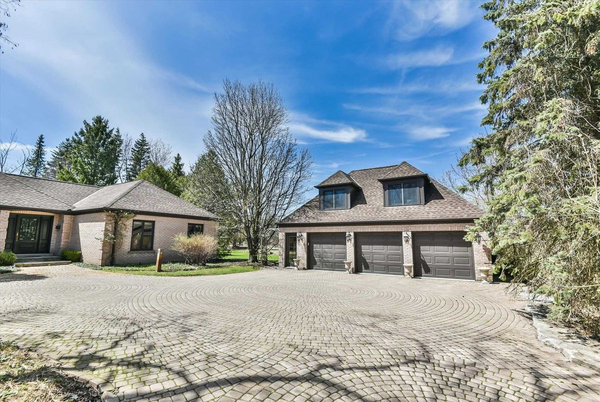 img-gallery