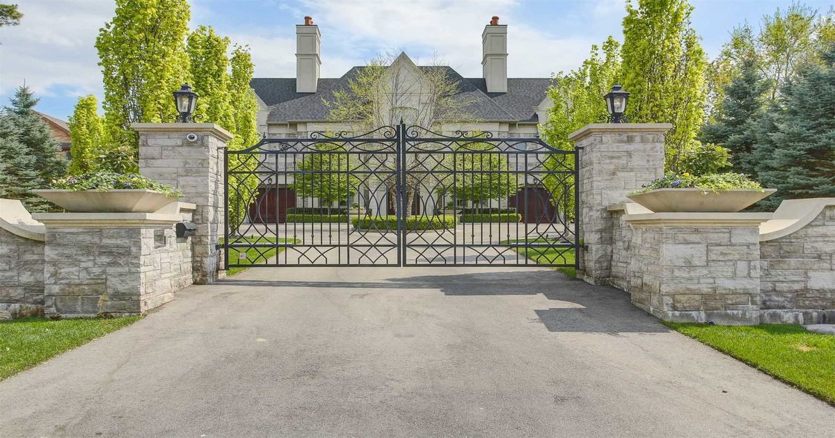 65 Westwood Lane Richmond Hill