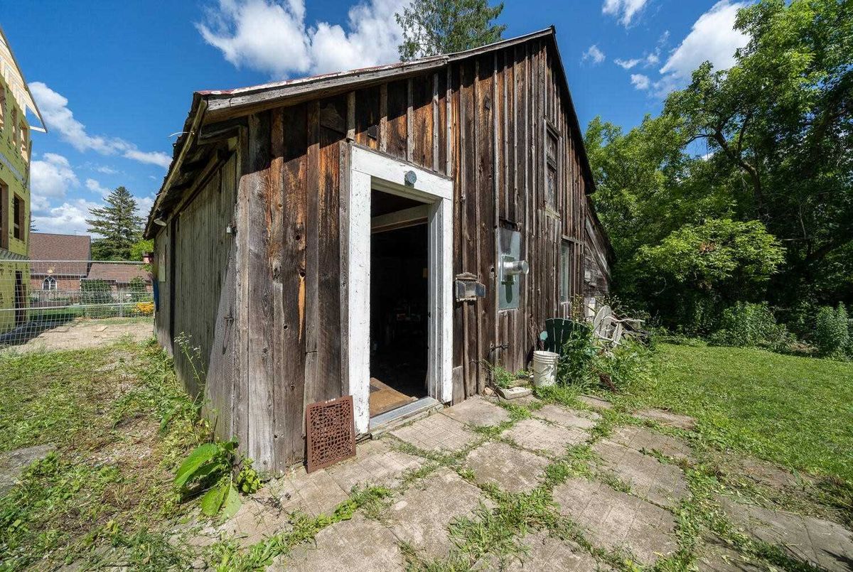 img-gallery