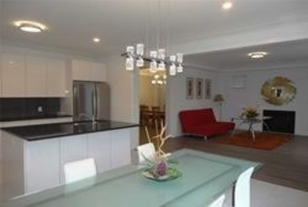 img-gallery