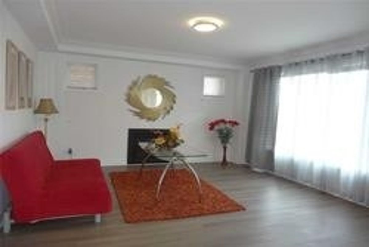 img-gallery