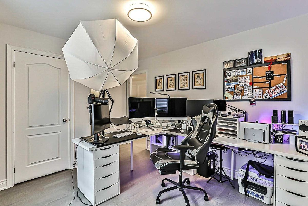 img-gallery