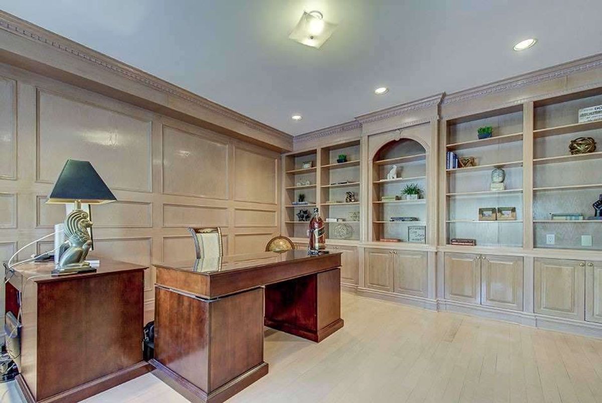 img-gallery