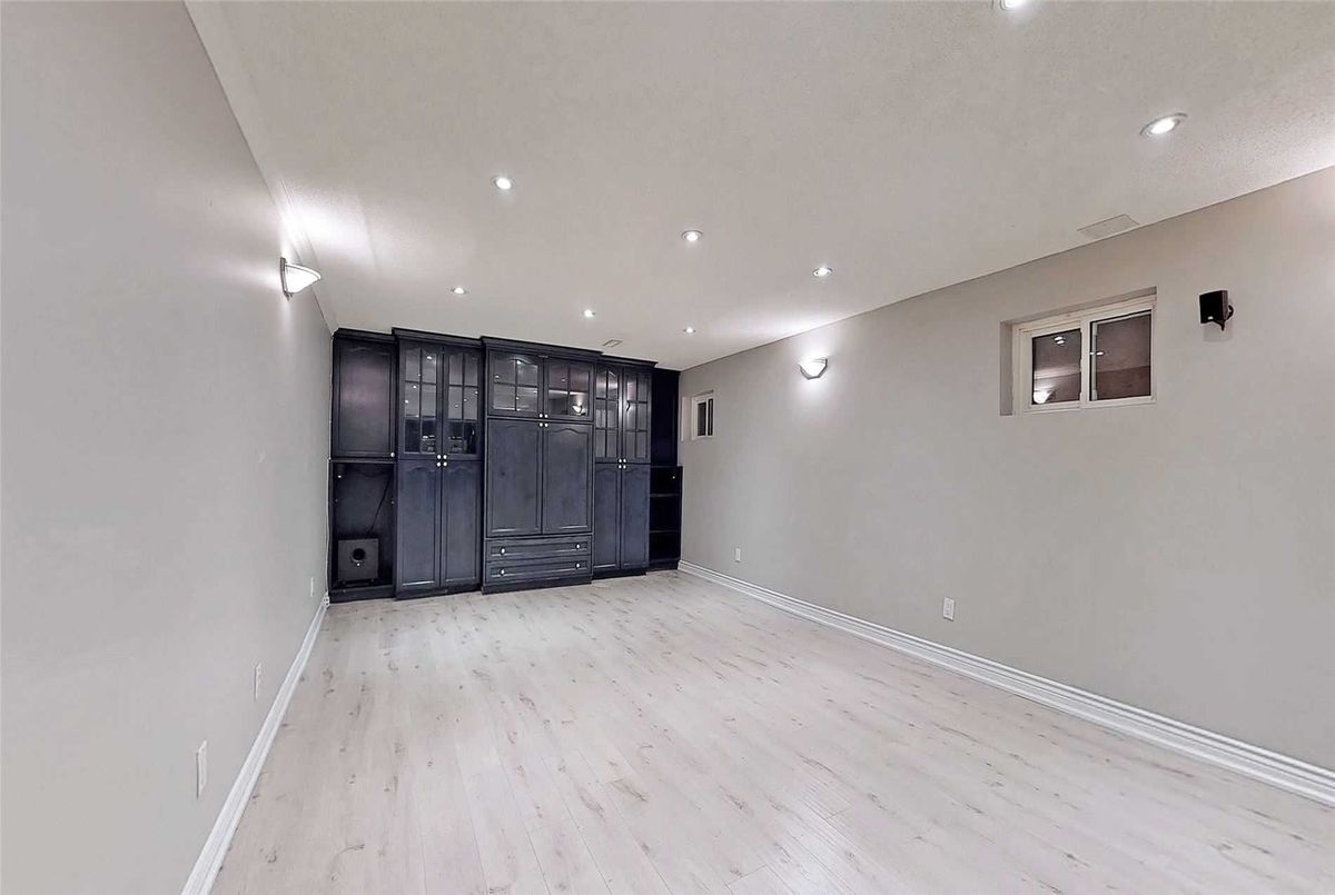 img-gallery