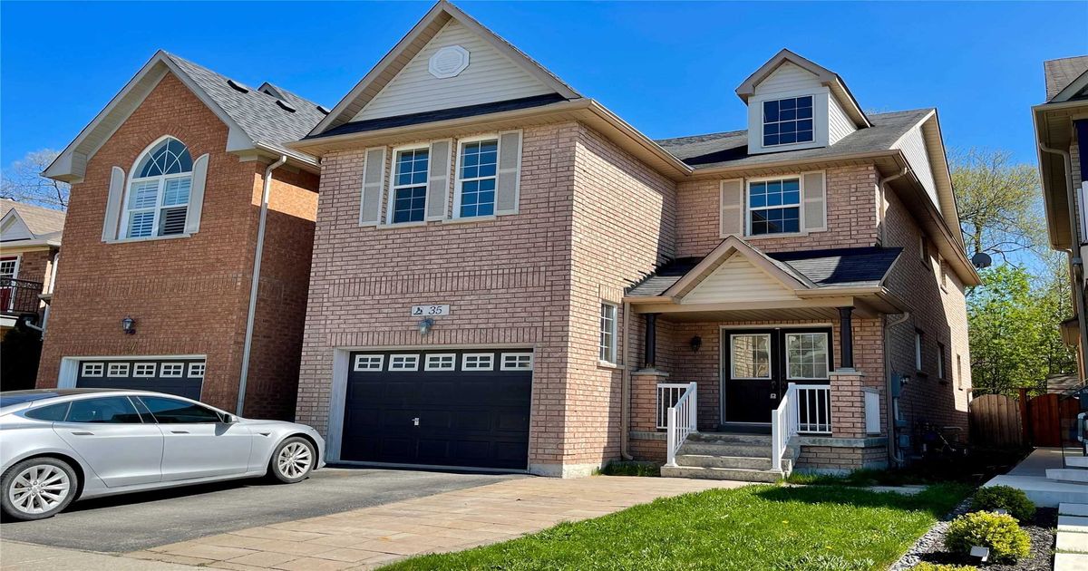 35 Maroon Dr Richmond Hill