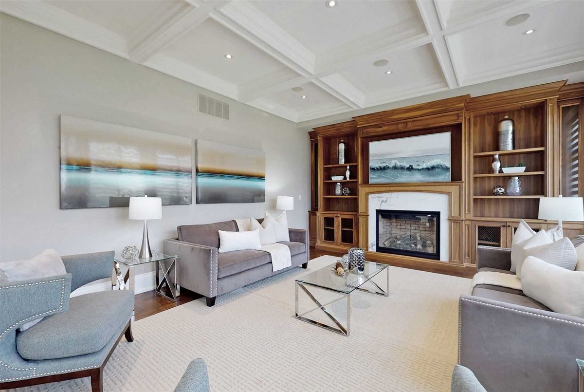 img-gallery