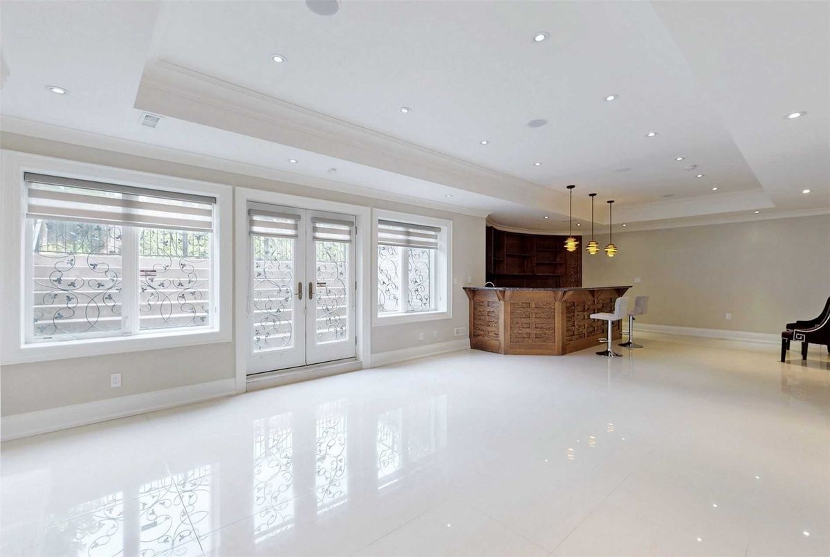 img-gallery