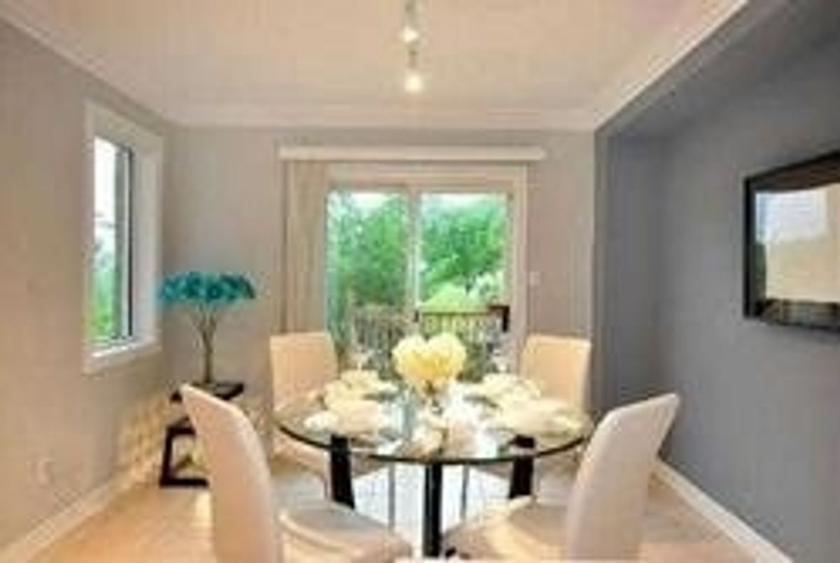 img-gallery