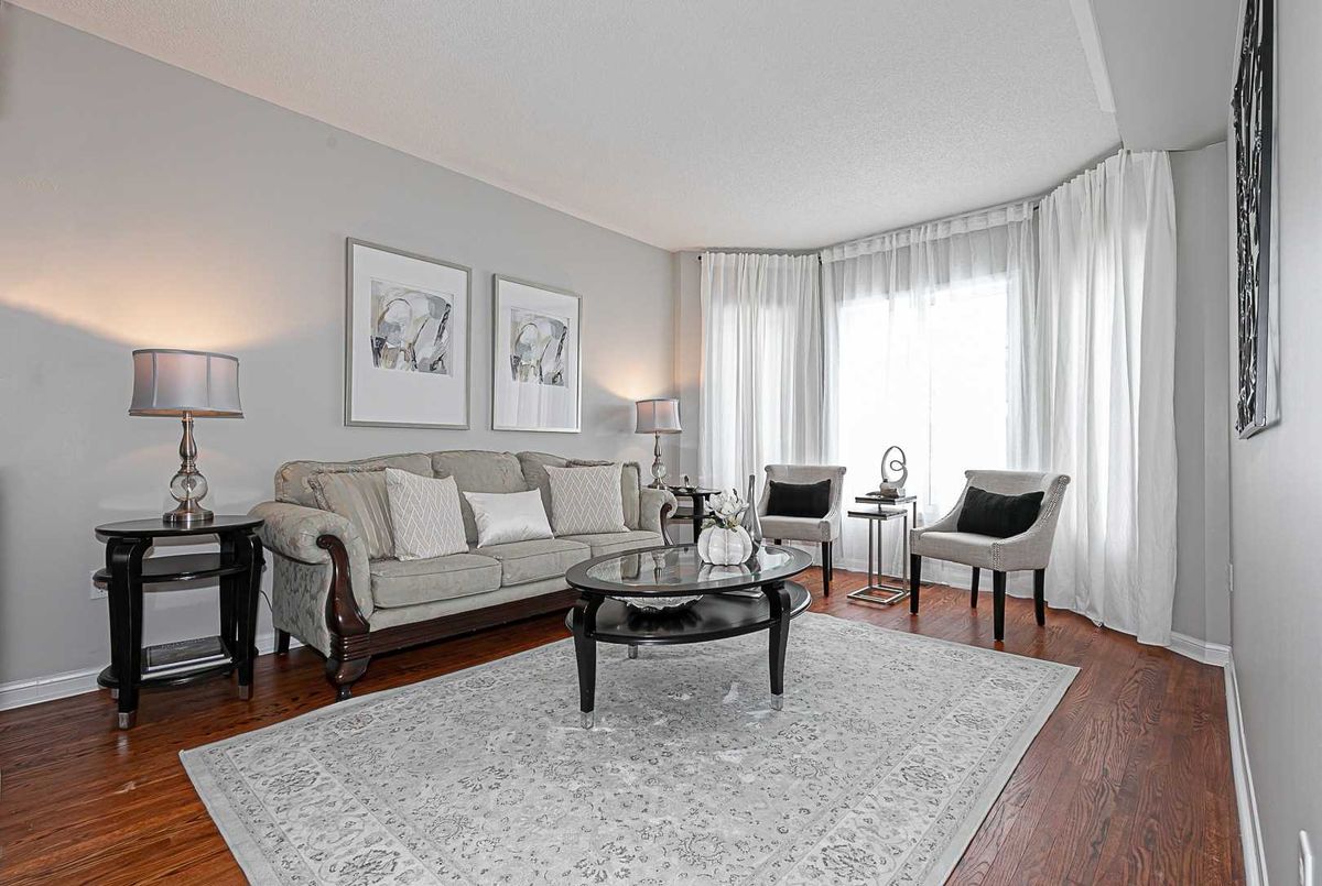img-gallery