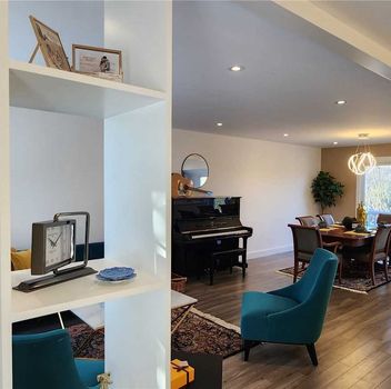 Residential 11 St. Albans Crt East Gwillimbury For {
  "AboveGradeFinishedArea": 0,
  "AboveGradeFinishedAreaSource": "",
  "AboveGradeFinishedAreaUnits": "",
  "Acreage": "< .50",
  "Active": false,
  "Address": "11 St. Albans Crt",
  "AirConditioning": "Central Air",
  "AirConditioningYN": true,
  "Amps": "",
  "Appliances": "",
  "ApproxAge": "",
  "ApproxSquareFootage": "1100-1500",
  "Area": "York",
  "AssessmentYear": "",
  "AssignmentYN": false,
  "AssociationAmenities": "",
  "AssociationFee": "",
  "AssociationFeeIncludes": "",
  "AssociationName": "",
  "AssociationYN": false,
  "Balcony": "",
  "Basement": "Apartment, Seperate Entrance",
  "BasementYN": false,
  "BathroomsFull": 0,
  "BathroomsHalf": 0,
  "Bedrooms": 3,
  "BedroomsDisplay": "3+1",
  "BedroomsPlus": 1,
  "BedroomsTotal": 0,
  "BelowGradeFinishedArea": 0,
  "BelowGradeFinishedAreaSource": "",
  "BelowGradeFinishedAreaUnits": "",
  "Board": "Toronto Regional real Estate Board",
  "BuilderName": "",
  "BuildingAreaTotal": "1100-1500",
  "BuildingAreaUnits": "Sq Ft",
  "BuildingName": "",
  "BusinessName": "",
  "BusinessType": "",
  "BuyerAgencyCompensation": "2.5% + Hst",
  "BuyerAgencyCompensationType": "",
  "BuyerAgentAOR": "",
  "BuyerAgentEmail": "",
  "BuyerAgentFullName": "",
  "BuyerAgentId": "",
  "BuyerAgentMlsId": "",
  "BuyerAgentPhone": "",
  "BuyerOfficeId": "",
  "BuyerOfficeMlsId": "",
  "BuyerOfficeName": "",
  "BuyerOfficePhone": "",
  "CarportSpaces": 0,
  "Category": "MLS",
  "ChattelsYN": false,
  "City": "East Gwillimbury",
  "ClassSearch": "Residential",
  "ClosedDate": "2023-02-28T00:00:00",
  "CoListAgentDesignation": "",
  "CoListAgentEmail": "",
  "CoListAgentID": "",
  "CoListAgentMLSID": "",
  "CoListAgentName": "",
  "CoListAgentPhone": "905-764-7111",
  "CoListOfficeID": "248500",
  "CoListOfficeMLSID": "248500",
  "CoListOfficeName": "CENTURY 21 HERITAGE GROUP LTD., BROKERAGE",
  "CommercialCondoFee": "",
  "CommercialCondoFeeFrequency": "",
  "CommercialCondoFees": "",
  "Commission": "2.5% + Hst",
  "Community": "Holland Landing",
  "CommunityFeatures": "",
  "Condition": "",
  "ConditionalExpiryDate": "2023-02-28T00:00:00",
  "ConditionOfSale": "",
  "CondoCorpNumber": "",
  "ConsentToAdvertiseYN": false,
  "ConstructionMaterials": "",
  "ContactAfterExpiryYN": false,
  "ContractDate": "2023-02-14T00:00:00",
  "Cooling": "Central Air",
  "CoolingYN": true,
  "Country": "",
  "CoverPhoto": "https://media.remarketer.ca/PROPTX/N5910643-1.jpg?tr=di-propertynoimage_pj5ksb5iM,f-jpg,q-90",
  "CrossStreet": "Mt. Albert & Holland River",
  "DaysOnMarket": 14,
  "DepositRequired": "",
  "Directions": "",
  "Disclosures": "",
  "DisplayAddress": "11 St. Albans Crt",
  "DisplayAddressYN": true,
  "DistributeToInternetYN": true,
  "Drive": "",
  "Electric": "",
  "ElectricExpense": "",
  "ElectricOnPropertyYN": false,
  "ElectricYN": false,
  "ElementarySchool": "",
  "ElevatorYN": false,
  "Exclusions": "",
  "Expenses": "",
  "ExpiryDate": "2023-05-08T00:00:00",
  "Exposure": "",
  "Exterior": "",
  "ExteriorFeatures": "",
  "Extras": "",
  "FamilyRoom": "",
  "FireplaceTotal": 0,
  "FireplaceYN": false,
  "Flooring": "",
  "FloorPlans": "",
  "FoundationDetails": "",
  "Franchise": "",
  "FranchiseYN": false,
  "FurnishedYN": false,
  "GarageSpaces": 2.0,
  "GarageType": "Attached",
  "GarageYN": false,
  "GasYN": false,
  "Geometry": {
    "lon": -79.47705,
    "lat": 44.0935
  },
  "GymYN": false,
  "HeatingYN": false,
  "HeatSource": "Gas",
  "HeatType": "Forced Air",
  "HighSchool": "",
  "HoldoverDays": "",
  "id": "N5910643_PROPTX",
  "IDX": "N",
  "IDXYN": false,
  "Inclusions": "",
  "InteriorFeatures": "",
  "Kitchens": 1,
  "KitchensPlus": 0,
  "LandLeaseAmount": "",
  "LandLeaseYN": false,
  "LastStatus": "Sld",
  "Latitude": 44.0935,
  "LaundryFeatures": "",
  "LaundryLevel": "",
  "Lease": "",
  "LeaseAgreement": "",
  "LeaseAgreementYN": false,
  "LeaseFrequency": "",
  "LeaseTerm": "",
  "LegalDescription": "",
  "Level": "",
  "ListAgentDesignation": "",
  "ListAgentEmail": "",
  "ListAgentID": "9554621",
  "ListAgentMLSID": "9554621",
  "ListAgentName": "RAMAK ASKARI, Broker",
  "ListAgentPhone": "905-764-7111",
  "ListAOR": "",
  "ListBrokerage": "CENTURY 21 HERITAGE GROUP LTD., BROKERAGE",
  "ListingEntryDate": "2023-02-14T00:00:00",
  "ListingId": "N5910643",
  "ListingKey": "N5910643",
  "ListOfficeID": "248500",
  "ListOfficeMLSID": "248500",
  "ListOfficePhone": "905-764-7111",
  "ListPrice": 999000,
  "ListPricePerUnit": 0,
  "ListPriceUnit": "",
  "LivingArea": "1100-1500",
  "LivingAreaSource": "",
  "LivingAreaUnits": "",
  "Locker": "",
  "Longitude": -79.47705,
  "LotDepth": 110.05,
  "LotFeatures": "",
  "LotFront": 41.65,
  "LotIrregularities": "",
  "LotShape": "",
  "LotSizeArea": "",
  "LotSizeAreaUnits": "",
  "LotSizeCode": "",
  "LotSizeDimensions": "",
  "Maintenance": "",
  "Media": [],
  "MediaChangeTimestamp": "2023-02-28T16:30:15",
  "MLS": "N5910643",
  "MLSLastStatus": "Sold",
  "MLSNumber": "N5910643",
  "MLSStatus": "Sold",
  "Municipality": "East Gwillimbury",
  "MunicipalityDistrict": "East Gwillimbury",
  "NewConstructionYN": false,
  "NumberOfBuildings": 0,
  "NumberOfUnitsTotal": 0,
  "OccupantType": "",
  "OpenHouses": [],
  "OpenHouseYN": false,
  "OriginalPrice": 999000,
  "OwnershipType": "",
  "ParcelNumber": "",
  "ParkingIncludedYN": false,
  "ParkingSpaces": 6,
  "PaymentFrequency": "",
  "PaymentMethod": "",
  "PetsPermitted": "",
  "PetsPermittedYN": false,
  "PhotoCount": 27,
  "PictureYN": false,
  "PoolFeatures": "None",
  "PoolYN": true,
  "PossessionDate": "",
  "PostalCode": "L9N1C2",
  "PreviousListPrice": 999000,
  "PriceChange": false,
  "PriceChangeTimestamp": "0001-01-01T00:00:00",
  "PriorMlsStatus": "Sld",
  "PrivateEntrance": "",
  "PrivateEntranceYN": false,
  "PrivateRemarks": "",
  "PropertyAttachedYN": false,
  "PropertyCondition": "",
  "PropertyFeatures": "",
  "PropertyManagementCompany": "",
  "PropertyStyleSearch": "Bungalow",
  "PropertySubType": "Detached",
  "PropertySubTypeSearch": "Single Family",
  "PropertyType": "Residential",
  "PropertyTypeSearch": "Residential",
  "Province": "Ontario",
  "PublicRemarks": "",
  "PurchaseContractDate": "2023-02-28T00:00:00",
  "RemarksForClients": "Fabulous 3-Bedroom Home Located On A Quiet Court Overlooking Conservation Area/Nokiidaa Trails. Fully Renovated, Breathtaking View. Walkout Basement, Separate Entrance Inlaw Suite, 2 Brand New Kitchens.",
  "Restricted": true,
  "RetirementYN": false,
  "RoadFrontageType": "",
  "RoadSurfaceType": "",
  "RollNumber": "",
  "Roof": "",
  "Rooms": [],
  "RoomsAboveGrade": 0,
  "RoomsBelowGrade": 0,
  "RoomsTotal": 0,
  "RoomsYN": false,
  "RTimestampSql": "2023-03-01T09:56:46.14",
  "SaleLease": "Sale",
  "SalesBrochure": "",
  "Sauna": "",
  "SaunaYN": false,
  "Sewers": "Sewers",
  "ShowingInstruction": "",
  "SignOnPropertyYN": false,
  "Sold": true,
  "SoldDate": "2023-02-28T00:00:00",
  "SoldPrice": 1145000,
  "Source": "PROPTX",
  "SourceSystemID": "",
  "SpaFeatures": "",
  "SpaYN": false,
  "SPLP": 115,
  "SqFtRangeMax": 1500,
  "SqFtRangeMin": 1100,
  "SqFtTotal": 0,
  "StandardStatus": "",
  "Status": "U",
  "Stories": "",
  "StoriesTotal": "",
  "StreetAbbreviation": "",
  "StreetDirection": "",
  "StreetName": "St. Albans",
  "StreetNumber": "11",
  "StreetSuffix": "Crt",
  "StreetSuffixCode": "",
  "StructureType": "",
  "Style": "Bungalow",
  "SubLeaseYN": false,
  "Summary": "listingkey:N5910643 | mls_number:N5910643 | community:Holland Landing | property_type:Residential | property_subtype:Detached | building_type:Detached | building_style:Bungalow | list_price:999000 | list_date:2/14/2023 12:00:00 AM | sold_price:1145000 | sold_date:2/28/2023 12:00:00 AM | bed:3+1 | bath:3 | active:False | sold:True | source:PROPTX | transaction:Sale | listing_office:CENTURY 21 HERITAGE GROUP LTD., BROKERAGE | thumbnail:https://media.remarketer.ca/PROPTX/N5910643-1.jpg?tr=di-propertynoimage_pj5ksb5iM,f-jpg,w-600,h-600,q-90,c-maintain_ratio,fo-center",
  "SurveyType": "",
  "SurveyYear": "",
  "SurveyYN": false,
  "SuspendedDate": "0001-01-01T00:00:00",
  "TaxAssessedValue": "",
  "Taxes": 4476.7,
  "TaxLegalDescription": "",
  "TaxYear": "2022",
  "TenantPays": "",
  "TerminatedDate": "0001-01-01T00:00:00",
  "Thumbnail": "https://media.remarketer.ca/PROPTX/N5910643-1.jpg?tr=di-propertynoimage_pj5ksb5iM,f-jpg,w-600,h-600,q-90,c-maintain_ratio,fo-center",
  "TimeShareYN": false,
  "TimestampSql": "2023-02-28T16:30:15",
  "TMI": "",
  "TotalArea": "1100-1500",
  "TotalAreaUnit": "",
  "TotalParkingSpaces": 0,
  "Type": "Detached",
  "TypeSearch": "Detached",
  "UFFI": "",
  "UnitNumber": "",
  "Units": "",
  "UnparsedAddress": "",
  "Use": "",
  "Utilities": "",
  "UtilityExpenses": "",
  "View": "",
  "VirtualTour3DURL": "",
  "VirtualTourURL": "https://youtube.com/shorts/J14j6rxbR_o?feature=share",
  "VirtualTourURLUnbranded": "https://youtube.com/shorts/J14j6rxbR_o?feature=share",
  "Volts": "",
  "Warranty": "",
  "WarrantyYN": false,
  "Washrooms": 3,
  "Water": "",
  "WaterBodyName": "",
  "WaterBodyType": "",
  "WaterExpense": "",
  "Waterfront": "",
  "WaterFrontage": "",
  "WaterFrontageFt": "",
  "WaterfrontYN": false,
  "WaterIncluded": "",
  "WaterSupplyTypes": "",
  "WaterView": "",
  "WaterYN": false,
  "WellCapacity": "",
  "WellCapacityUnits": "",
  "WellDepth": "",
  "WellDepthUnits": "",
  "Winterized": "",
  "YearBuilt": "",
  "Zoning": "R1"
}.(string)property[