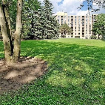 Condo 326 Major Mackenzie Dr E Richmond Hill For {
  "AboveGradeFinishedArea": 0,
  "AboveGradeFinishedAreaSource": "",
  "AboveGradeFinishedAreaUnits": "",
  "Acreage": "",
  "Active": false,
  "Address": "326 Major Mackenzie Dr E",
  "AirConditioning": "Central Air",
  "AirConditioningYN": true,
  "Amps": "",
  "Appliances": "",
  "ApproxAge": "",
  "ApproxSquareFootage": "1000-1199",
  "Area": "York",
  "AssessmentYear": "",
  "AssignmentYN": false,
  "AssociationAmenities": "",
  "AssociationFee": "",
  "AssociationFeeIncludes": "",
  "AssociationName": "",
  "AssociationYN": false,
  "Balcony": "",
  "Basement": "None",
  "BasementYN": false,
  "BathroomsFull": 0,
  "BathroomsHalf": 0,
  "Bedrooms": 2,
  "BedroomsDisplay": "2+1",
  "BedroomsPlus": 1,
  "BedroomsTotal": 0,
  "BelowGradeFinishedArea": 0,
  "BelowGradeFinishedAreaSource": "",
  "BelowGradeFinishedAreaUnits": "",
  "Board": "Toronto Regional real Estate Board",
  "BuilderName": "",
  "BuildingAreaTotal": "1000-1199",
  "BuildingAreaUnits": "Sq Ft",
  "BuildingName": "",
  "BusinessName": "",
  "BusinessType": "",
  "BuyerAgencyCompensation": "One Half Month Of Rent + H.S.T.",
  "BuyerAgencyCompensationType": "",
  "BuyerAgentAOR": "",
  "BuyerAgentEmail": "",
  "BuyerAgentFullName": "",
  "BuyerAgentId": "",
  "BuyerAgentMlsId": "",
  "BuyerAgentPhone": "",
  "BuyerOfficeId": "",
  "BuyerOfficeMlsId": "",
  "BuyerOfficeName": "",
  "BuyerOfficePhone": "",
  "CarportSpaces": 0,
  "Category": "MLS",
  "ChattelsYN": false,
  "City": "Richmond Hill",
  "ClassSearch": "Condo",
  "ClosedDate": "2023-02-17T00:00:00",
  "CoListAgentDesignation": "",
  "CoListAgentEmail": "",
  "CoListAgentID": "2215071",
  "CoListAgentMLSID": "2215071",
  "CoListAgentName": "EVA WALKER, Salesperson",
  "CoListAgentPhone": "905-764-7111",
  "CoListOfficeID": "248500",
  "CoListOfficeMLSID": "248500",
  "CoListOfficeName": "CENTURY 21 HERITAGE GROUP LTD., BROKERAGE",
  "CommercialCondoFee": "",
  "CommercialCondoFeeFrequency": "",
  "CommercialCondoFees": "",
  "Commission": "One Half Month Of Rent + H.S.T.",
  "Community": "Crosby",
  "CommunityFeatures": "",
  "Condition": "",
  "ConditionalExpiryDate": "0001-01-01T00:00:00",
  "ConditionOfSale": "",
  "CondoCorpNumber": "",
  "ConsentToAdvertiseYN": false,
  "ConstructionMaterials": "",
  "ContactAfterExpiryYN": false,
  "ContractDate": "2023-02-12T00:00:00",
  "Cooling": "Central Air",
  "CoolingYN": true,
  "Country": "",
  "CoverPhoto": "https://media.remarketer.ca/PROPTX/N5911305-1.jpg?tr=di-propertynoimage_pj5ksb5iM,f-jpg,q-90",
  "CrossStreet": "Yonge St / Major Mackenzie",
  "DaysOnMarket": 5,
  "DepositRequired": "",
  "Directions": "",
  "Disclosures": "",
  "DisplayAddress": "622-326 Major Mackenzie Dr E",
  "DisplayAddressYN": true,
  "DistributeToInternetYN": true,
  "Drive": "",
  "Electric": "",
  "ElectricExpense": "",
  "ElectricOnPropertyYN": false,
  "ElectricYN": false,
  "ElementarySchool": "",
  "ElevatorYN": false,
  "Exclusions": "",
  "Expenses": "",
  "ExpiryDate": "2023-04-30T00:00:00",
  "Exposure": "",
  "Exterior": "",
  "ExteriorFeatures": "",
  "Extras": "Rent Covers All Utilities (Except Cable And Internet). Parking Is A Legal Tandem That Fits 2 Full Sized Cars,",
  "FamilyRoom": "",
  "FireplaceTotal": 0,
  "FireplaceYN": false,
  "Flooring": "",
  "FloorPlans": "",
  "FoundationDetails": "",
  "Franchise": "",
  "FranchiseYN": false,
  "FurnishedYN": false,
  "GarageSpaces": 1.0,
  "GarageType": "Undergrnd",
  "GarageYN": false,
  "GasYN": false,
  "Geometry": {
    "lon": -79.42794,
    "lat": 43.87385
  },
  "GymYN": false,
  "HeatingYN": false,
  "HeatSource": "Gas",
  "HeatType": "Forced Air",
  "HighSchool": "",
  "HoldoverDays": "",
  "id": "N5911305_PROPTX",
  "IDX": "N",
  "IDXYN": false,
  "Inclusions": "",
  "InteriorFeatures": "",
  "Kitchens": 1,
  "KitchensPlus": 0,
  "LandLeaseAmount": "",
  "LandLeaseYN": false,
  "LastStatus": "Lsd",
  "Latitude": 43.87385,
  "LaundryFeatures": "",
  "LaundryLevel": "",
  "Lease": "",
  "LeaseAgreement": "",
  "LeaseAgreementYN": false,
  "LeaseFrequency": "",
  "LeaseTerm": "",
  "LegalDescription": "",
  "Level": "",
  "ListAgentDesignation": "",
  "ListAgentEmail": "",
  "ListAgentID": "3529088",
  "ListAgentMLSID": "3529088",
  "ListAgentName": "RICHARD WALKER, Broker",
  "ListAgentPhone": "905-764-7111",
  "ListAOR": "",
  "ListBrokerage": "CENTURY 21 HERITAGE GROUP LTD., BROKERAGE",
  "ListingEntryDate": "2023-02-14T00:00:00",
  "ListingId": "N5911305",
  "ListingKey": "N5911305",
  "ListOfficeID": "248500",
  "ListOfficeMLSID": "248500",
  "ListOfficePhone": "905-764-7111",
  "ListPrice": 2950,
  "ListPricePerUnit": 0,
  "ListPriceUnit": "",
  "LivingArea": "1000-1199",
  "LivingAreaSource": "",
  "LivingAreaUnits": "",
  "Locker": "Ensuite",
  "Longitude": -79.42794,
  "LotDepth": 0,
  "LotFeatures": "",
  "LotFront": 0,
  "LotIrregularities": "",
  "LotShape": "",
  "LotSizeArea": "",
  "LotSizeAreaUnits": "",
  "LotSizeCode": "",
  "LotSizeDimensions": "",
  "Maintenance": "",
  "Media": [],
  "MediaChangeTimestamp": "2023-02-17T17:01:11",
  "MLS": "N5911305",
  "MLSLastStatus": "Leased",
  "MLSNumber": "N5911305",
  "MLSStatus": "Leased",
  "Municipality": "Richmond Hill",
  "MunicipalityDistrict": "Richmond Hill",
  "NewConstructionYN": false,
  "NumberOfBuildings": 0,
  "NumberOfUnitsTotal": 0,
  "OccupantType": "",
  "OpenHouses": [],
  "OpenHouseYN": false,
  "OriginalPrice": 2950,
  "OwnershipType": "",
  "ParcelNumber": "",
  "ParkingIncludedYN": false,
  "ParkingSpaces": 2,
  "PaymentFrequency": "",
  "PaymentMethod": "",
  "PetsPermitted": "Restrict",
  "PetsPermittedYN": false,
  "PhotoCount": 40,
  "PictureYN": false,
  "PoolFeatures": "",
  "PoolYN": false,
  "PossessionDate": "",
  "PostalCode": "L4C8T4",
  "PreviousListPrice": 2950,
  "PriceChange": false,
  "PriceChangeTimestamp": "0001-01-01T00:00:00",
  "PriorMlsStatus": "Lsd",
  "PrivateEntrance": "",
  "PrivateEntranceYN": false,
  "PrivateRemarks": "",
  "PropertyAttachedYN": false,
  "PropertyCondition": "",
  "PropertyFeatures": "",
  "PropertyManagementCompany": "",
  "PropertyStyleSearch": "Apartment",
  "PropertySubType": "Condo Apt",
  "PropertySubTypeSearch": "Condo",
  "PropertyType": "Condo",
  "PropertyTypeSearch": "Residential",
  "Province": "Ontario",
  "PublicRemarks": "",
  "PurchaseContractDate": "2023-02-17T00:00:00",
  "RemarksForClients": "Welcome To Mackenzie Square. A Tridel Built Condominium, Tower B. Spacious Unit; 2 Plus Solarium; Move In Ready; 3 Pc Ensuite In Master; 4 Pc Main W/Laundry. Separate Storage Rm, Separate Dinning Rm, Separate Solarium. Well Maintained Bldg. 24Hr Concierge/Security. Short Walk To Go Station & Transit. Amenities Include An Indoor Pool, Whirlpool, Sauna, Party Rm, Gym, Games Rm, Tennis Court, Roof Top Terrace, Library, Guest Suites, And Lots Of Visitors Parking!",
  "Restricted": true,
  "RetirementYN": false,
  "RoadFrontageType": "",
  "RoadSurfaceType": "",
  "RollNumber": "",
  "Roof": "",
  "Rooms": [],
  "RoomsAboveGrade": 0,
  "RoomsBelowGrade": 0,
  "RoomsTotal": 0,
  "RoomsYN": false,
  "RTimestampSql": "2023-02-18T06:01:53.223",
  "SaleLease": "Lease",
  "SalesBrochure": "",
  "Sauna": "",
  "SaunaYN": false,
  "Sewers": "",
  "ShowingInstruction": "",
  "SignOnPropertyYN": false,
  "Sold": true,
  "SoldDate": "2023-02-17T00:00:00",
  "SoldPrice": 3000,
  "Source": "PROPTX",
  "SourceSystemID": "",
  "SpaFeatures": "",
  "SpaYN": false,
  "SPLP": 102,
  "SqFtRangeMax": 1199,
  "SqFtRangeMin": 1000,
  "SqFtTotal": 0,
  "StandardStatus": "",
  "Status": "U",
  "Stories": "",
  "StoriesTotal": "",
  "StreetAbbreviation": "",
  "StreetDirection": "E",
  "StreetName": "Major Mackenzie",
  "StreetNumber": "326",
  "StreetSuffix": "Dr",
  "StreetSuffixCode": "",
  "StructureType": "",
  "Style": "Apartment",
  "SubLeaseYN": false,
  "Summary": "listingkey:N5911305 | mls_number:N5911305 | community:Crosby | property_type:Condo | property_subtype:Condo Apt | building_type:Condo Apt | building_style:Apartment | list_price:2950 | list_date:2/14/2023 12:00:00 AM | sold_price:3000 | sold_date:2/17/2023 12:00:00 AM | bed:2+1 | bath:2 | active:False | sold:True | source:PROPTX | transaction:Lease | listing_office:CENTURY 21 HERITAGE GROUP LTD., BROKERAGE | thumbnail:https://media.remarketer.ca/PROPTX/N5911305-1.jpg?tr=di-propertynoimage_pj5ksb5iM,f-jpg,w-600,h-600,q-90,c-maintain_ratio,fo-center",
  "SurveyType": "",
  "SurveyYear": "",
  "SurveyYN": false,
  "SuspendedDate": "0001-01-01T00:00:00",
  "TaxAssessedValue": "",
  "Taxes": 0,
  "TaxLegalDescription": "",
  "TaxYear": "",
  "TenantPays": "",
  "TerminatedDate": "0001-01-01T00:00:00",
  "Thumbnail": "https://media.remarketer.ca/PROPTX/N5911305-1.jpg?tr=di-propertynoimage_pj5ksb5iM,f-jpg,w-600,h-600,q-90,c-maintain_ratio,fo-center",
  "TimeShareYN": false,
  "TimestampSql": "2023-02-17T17:01:11",
  "TMI": "",
  "TotalArea": "1000-1199",
  "TotalAreaUnit": "",
  "TotalParkingSpaces": 2,
  "Type": "Condo Apt",
  "TypeSearch": "Apartment Unit",
  "UFFI": "",
  "UnitNumber": "622",
  "Units": "",
  "UnparsedAddress": "",
  "Use": "",
  "Utilities": "",
  "UtilityExpenses": "",
  "View": "",
  "VirtualTour3DURL": "",
  "VirtualTourURL": "https://www.winsold.com/tour/215960",
  "VirtualTourURLUnbranded": "https://www.winsold.com/tour/215960",
  "Volts": "",
  "Warranty": "",
  "WarrantyYN": false,
  "Washrooms": 2,
  "Water": "",
  "WaterBodyName": "",
  "WaterBodyType": "",
  "WaterExpense": "",
  "Waterfront": "",
  "WaterFrontage": "",
  "WaterFrontageFt": "",
  "WaterfrontYN": false,
  "WaterIncluded": "",
  "WaterSupplyTypes": "",
  "WaterView": "",
  "WaterYN": false,
  "WellCapacity": "",
  "WellCapacityUnits": "",
  "WellDepth": "",
  "WellDepthUnits": "",
  "Winterized": "",
  "YearBuilt": "",
  "Zoning": ""
}.(string)property[
