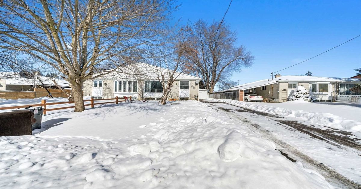 345 Taylor Mills Dr Richmond Hill