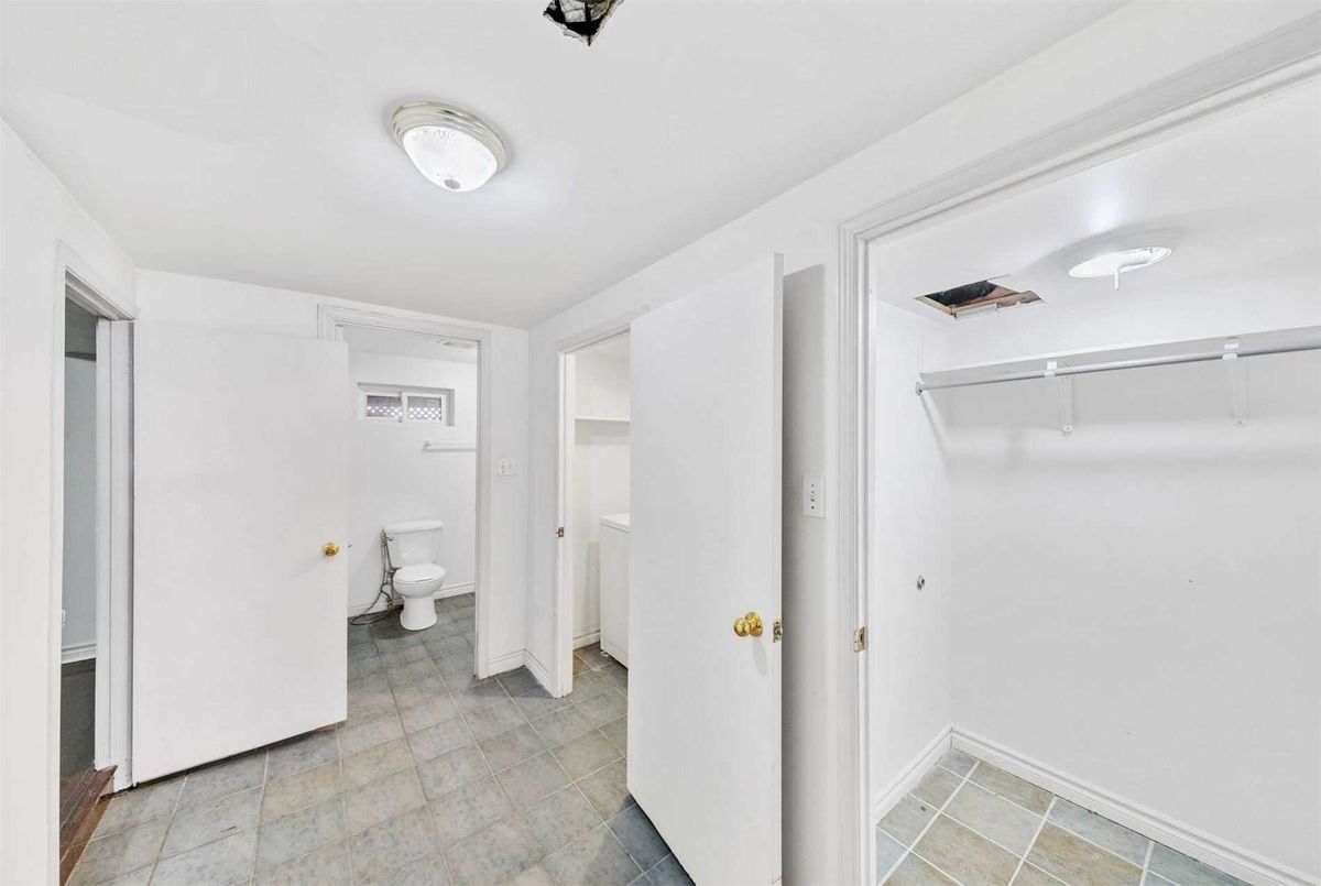 345 Taylor Mills Dr 345 Taylor Mills Dr Richmond Hill