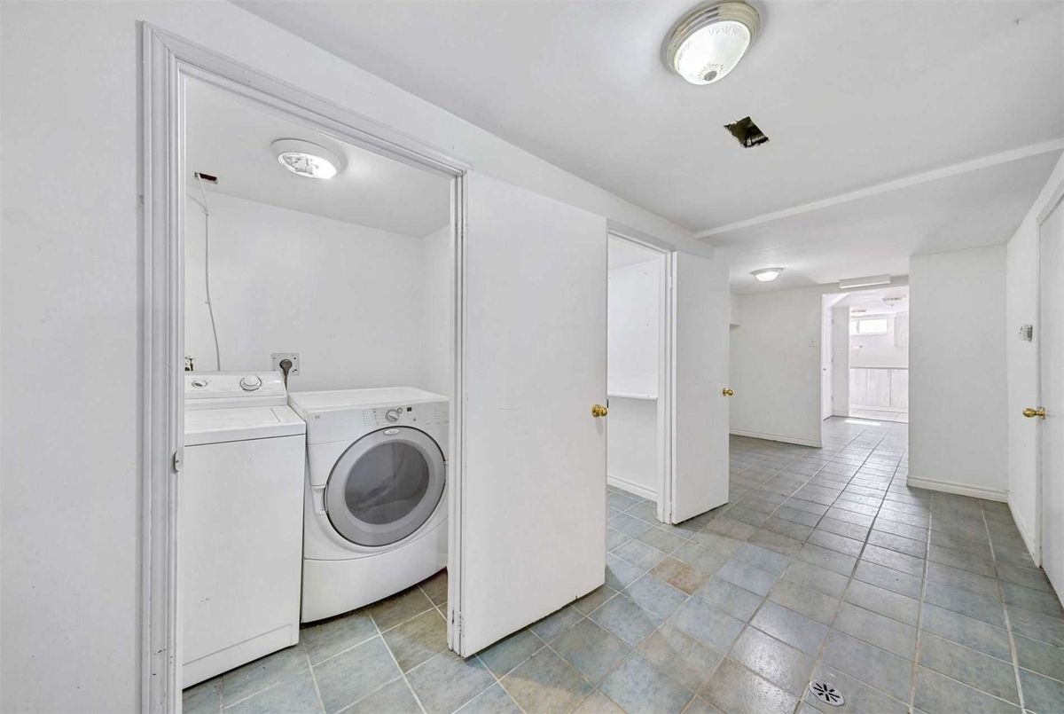 345 Taylor Mills Dr 345 Taylor Mills Dr Richmond Hill