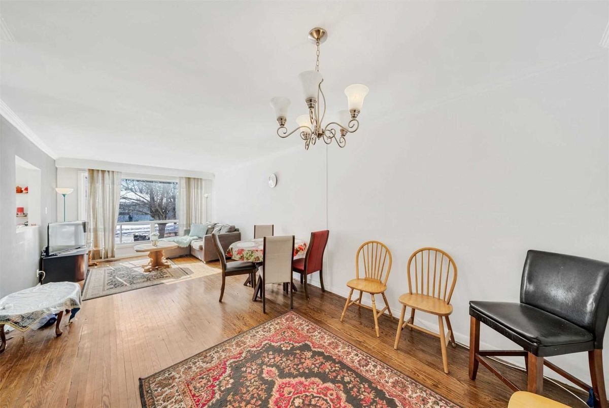 345 Taylor Mills Dr 345 Taylor Mills Dr Richmond Hill