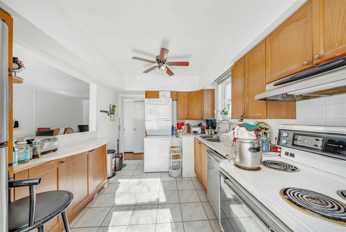 345 Taylor Mills Dr 345 Taylor Mills Dr Richmond Hill