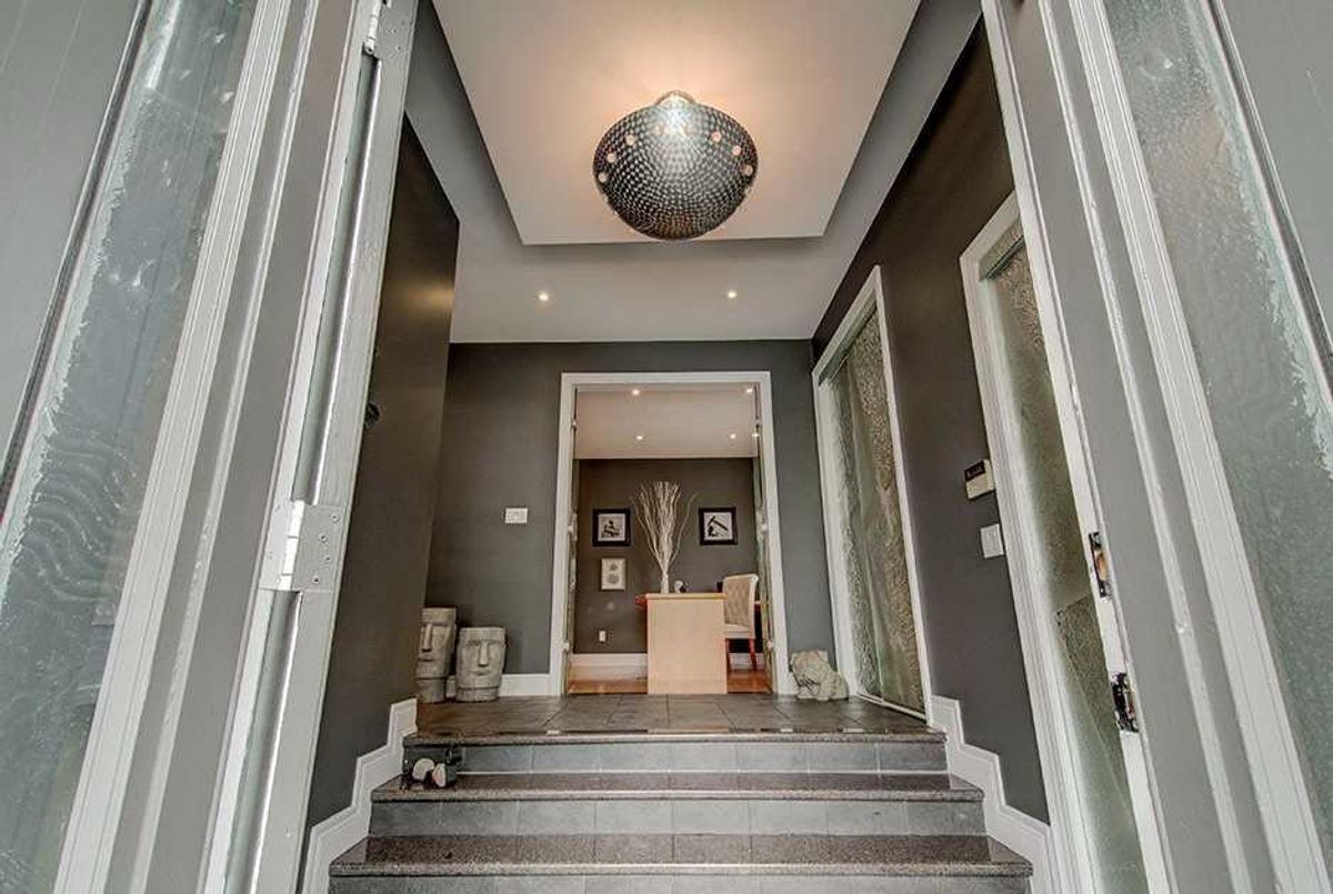 img-gallery