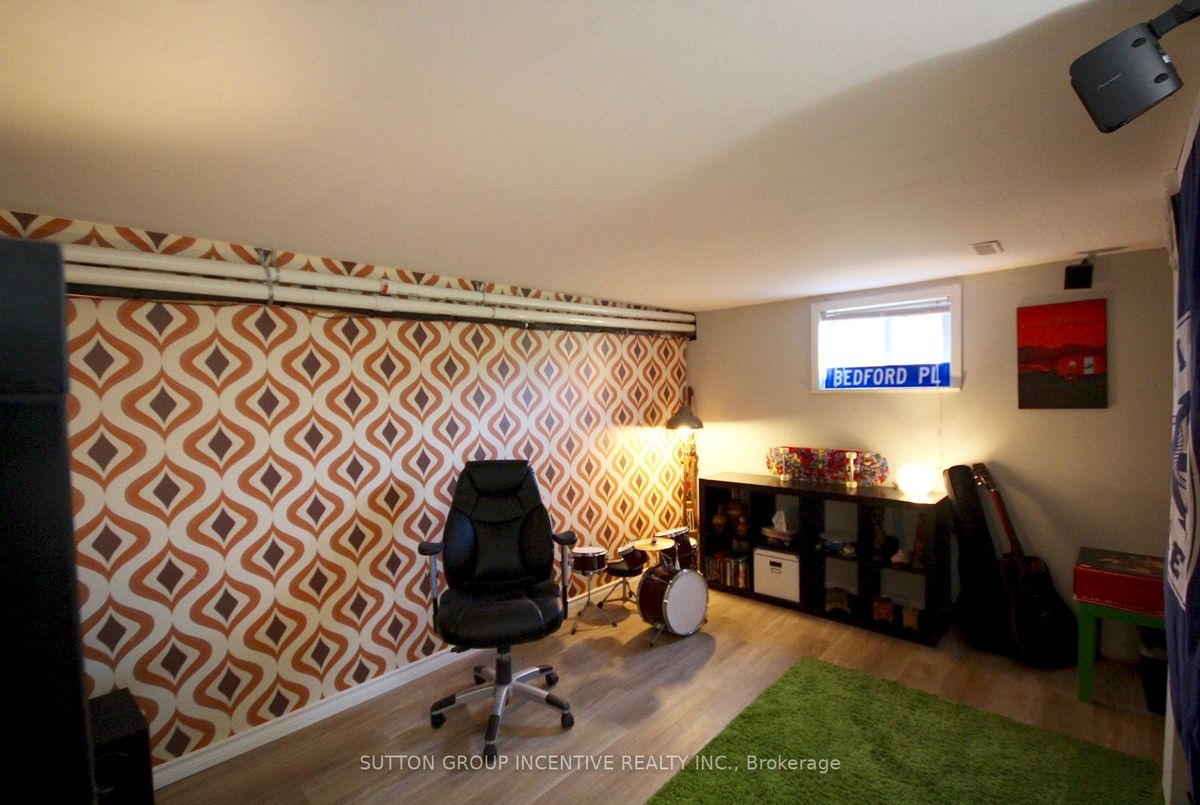 img-gallery