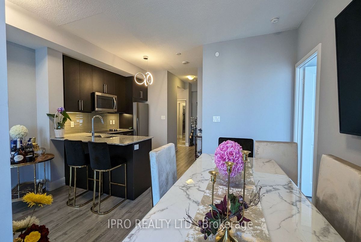 1511A-9608 Yonge Street 1511A-9608 Yonge Street Richmond Hill