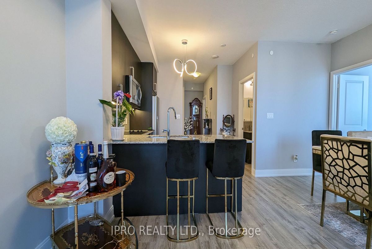 1511A-9608 Yonge Street 1511A-9608 Yonge Street Richmond Hill