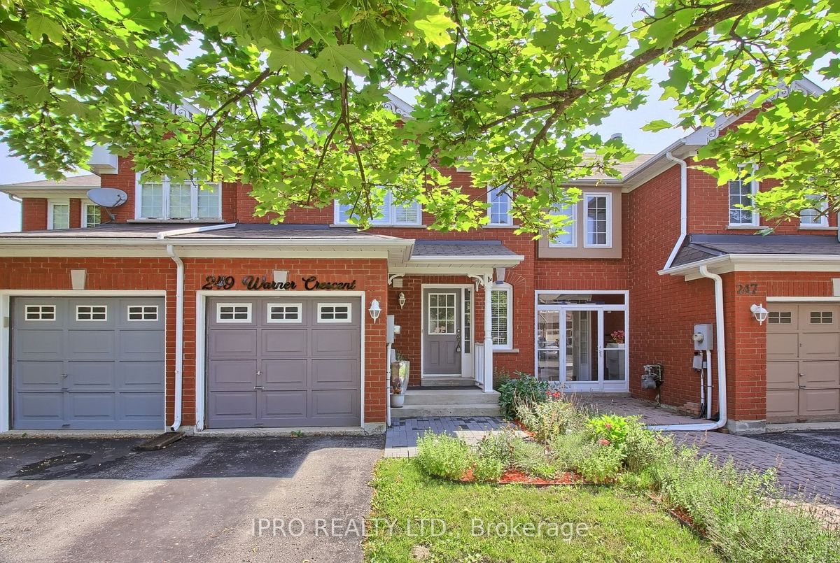 249 Warner Crescent 249 Warner Crescent Newmarket