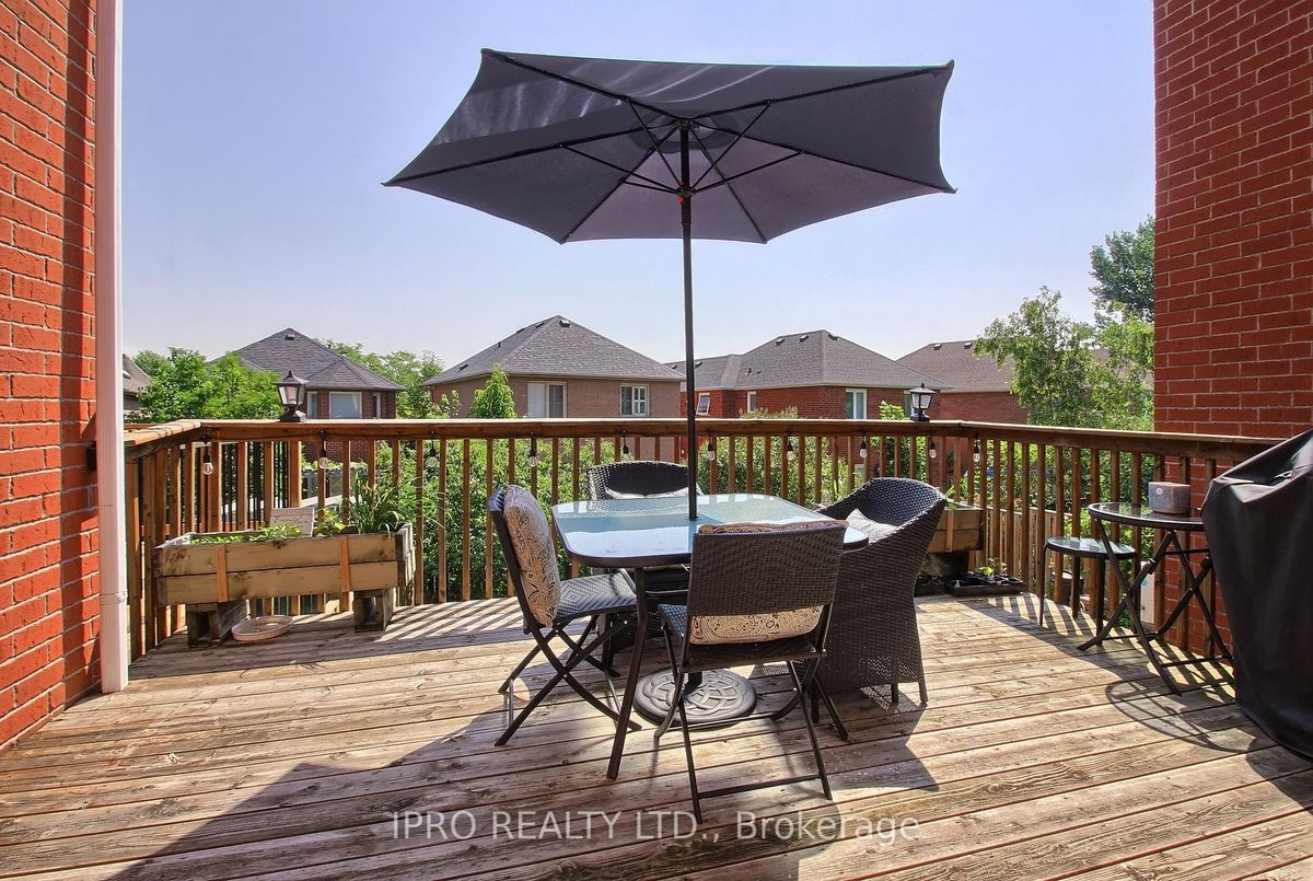 249 Warner Crescent 249 Warner Crescent Newmarket