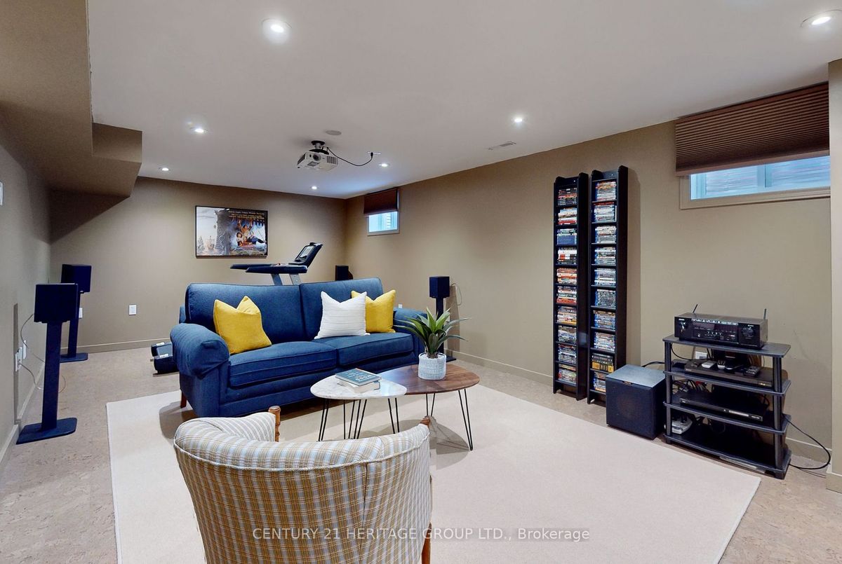 img-gallery