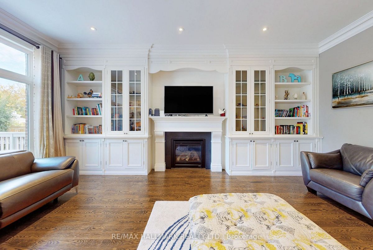 img-gallery