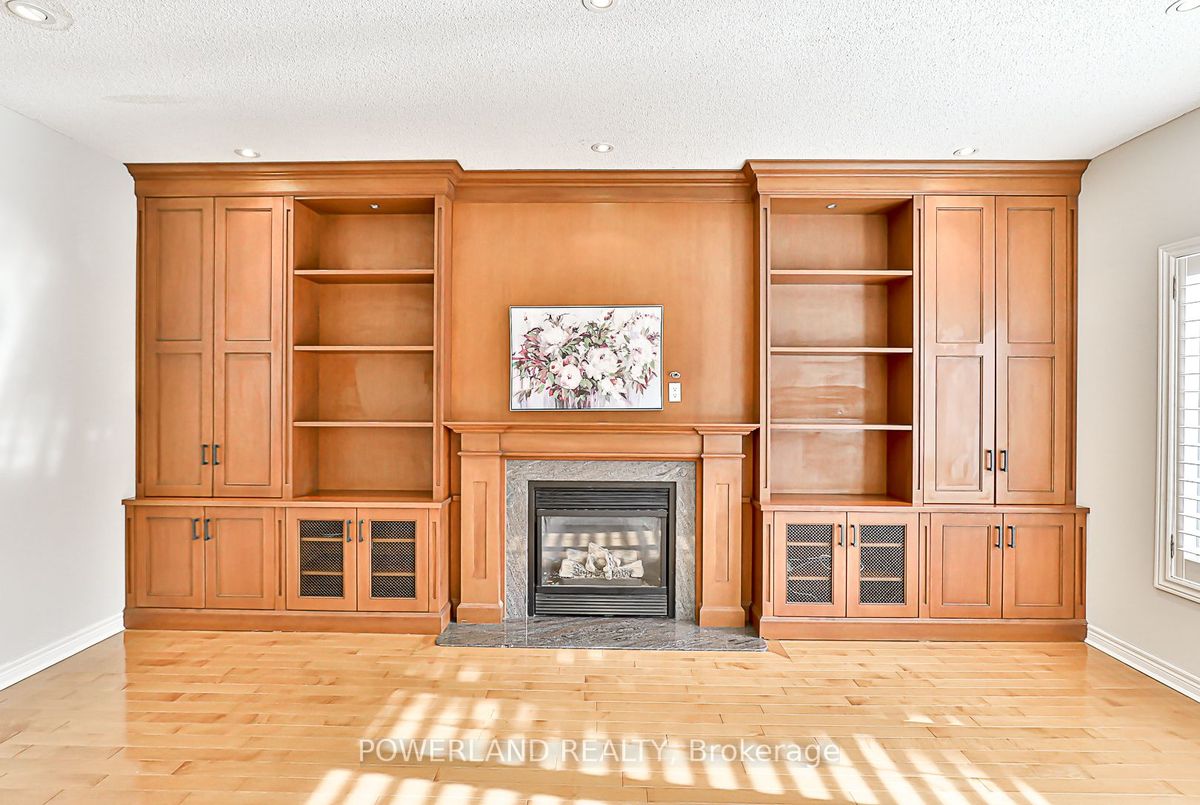 img-gallery
