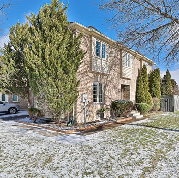 Residential 680 Walpole Cres Newmarket For {
  "AboveGradeFinishedArea": 0,
  "AboveGradeFinishedAreaSource": "",
  "AboveGradeFinishedAreaUnits": "",
  "Acreage": "< .50",
  "Active": false,
  "Address": "680 Walpole Cres",
  "AirConditioning": "Central Air",
  "AirConditioningYN": true,
  "Amps": "",
  "Appliances": "",
  "ApproxAge": "",
  "ApproxSquareFootage": "1500-2000",
  "Area": "York",
  "AssessmentYear": "",
  "AssignmentYN": false,
  "AssociationAmenities": "",
  "AssociationFee": "",
  "AssociationFeeIncludes": "",
  "AssociationName": "",
  "AssociationYN": false,
  "Balcony": "",
  "Basement": "Finished",
  "BasementYN": false,
  "BathroomsFull": 0,
  "BathroomsHalf": 0,
  "Bedrooms": 3,
  "BedroomsDisplay": "3",
  "BedroomsPlus": 0,
  "BedroomsTotal": 0,
  "BelowGradeFinishedArea": 0,
  "BelowGradeFinishedAreaSource": "",
  "BelowGradeFinishedAreaUnits": "",
  "Board": "Toronto Regional real Estate Board",
  "BuilderName": "",
  "BuildingAreaTotal": "1500-2000",
  "BuildingAreaUnits": "Sq Ft",
  "BuildingName": "",
  "BusinessName": "",
  "BusinessType": "",
  "BuyerAgencyCompensation": "2.5 %",
  "BuyerAgencyCompensationType": "",
  "BuyerAgentAOR": "",
  "BuyerAgentEmail": "",
  "BuyerAgentFullName": "",
  "BuyerAgentId": "",
  "BuyerAgentMlsId": "",
  "BuyerAgentPhone": "",
  "BuyerOfficeId": "",
  "BuyerOfficeMlsId": "",
  "BuyerOfficeName": "",
  "BuyerOfficePhone": "",
  "CarportSpaces": 0,
  "Category": "MLS",
  "ChattelsYN": false,
  "City": "Newmarket",
  "ClassSearch": "Residential",
  "ClosedDate": "2024-01-24T00:00:00",
  "CoListAgentDesignation": "",
  "CoListAgentEmail": "",
  "CoListAgentID": "",
  "CoListAgentMLSID": "",
  "CoListAgentName": "",
  "CoListAgentPhone": "905-883-8300",
  "CoListOfficeID": "248505",
  "CoListOfficeMLSID": "248505",
  "CoListOfficeName": "CENTURY 21 HERITAGE GROUP LTD.",
  "CommercialCondoFee": "",
  "CommercialCondoFeeFrequency": "",
  "CommercialCondoFees": "",
  "Commission": "2.5 %",
  "Community": "Stonehaven-Wyndham",
  "CommunityFeatures": "",
  "Condition": "",
  "ConditionalExpiryDate": "0001-01-01T00:00:00",
  "ConditionOfSale": "",
  "CondoCorpNumber": "",
  "ConsentToAdvertiseYN": false,
  "ConstructionMaterials": "",
  "ContactAfterExpiryYN": false,
  "ContractDate": "2023-11-29T00:00:00",
  "Cooling": "Central Air",
  "CoolingYN": true,
  "Country": "",
  "CoverPhoto": "https://media.remarketer.ca/PROPTX/N7330296-1.jpg?tr=di-propertynoimage_pj5ksb5iM,f-jpg,q-90",
  "CrossStreet": "Bayview/Mulock",
  "DaysOnMarket": 56,
  "DepositRequired": "",
  "Directions": "",
  "Disclosures": "",
  "DisplayAddress": "680 Walpole Cres",
  "DisplayAddressYN": true,
  "DistributeToInternetYN": true,
  "Drive": "",
  "Electric": "",
  "ElectricExpense": "",
  "ElectricOnPropertyYN": false,
  "ElectricYN": false,
  "ElementarySchool": "",
  "ElevatorYN": false,
  "Exclusions": "",
  "Expenses": "",
  "ExpiryDate": "2024-01-31T00:00:00",
  "Exposure": "",
  "Exterior": "",
  "ExteriorFeatures": "",
  "Extras": "",
  "FamilyRoom": "",
  "FireplaceTotal": 0,
  "FireplaceYN": false,
  "Flooring": "",
  "FloorPlans": "",
  "FoundationDetails": "",
  "Franchise": "",
  "FranchiseYN": false,
  "FurnishedYN": false,
  "GarageSpaces": 1.0,
  "GarageType": "Built-In",
  "GarageYN": false,
  "GasYN": false,
  "Geometry": {
    "lon": -79.44548,
    "lat": 44.04005
  },
  "GymYN": false,
  "HeatingYN": false,
  "HeatSource": "Gas",
  "HeatType": "Forced Air",
  "HighSchool": "",
  "HoldoverDays": "",
  "id": "N7330296_PROPTX",
  "IDX": "N",
  "IDXYN": false,
  "Inclusions": "",
  "InteriorFeatures": "",
  "Kitchens": 1,
  "KitchensPlus": 0,
  "LandLeaseAmount": "",
  "LandLeaseYN": false,
  "LastStatus": "Sld",
  "Latitude": 44.04005,
  "LaundryFeatures": "",
  "LaundryLevel": "",
  "Lease": "",
  "LeaseAgreement": "",
  "LeaseAgreementYN": false,
  "LeaseFrequency": "",
  "LeaseTerm": "",
  "LegalDescription": "",
  "Level": "",
  "ListAgentDesignation": "",
  "ListAgentEmail": "",
  "ListAgentID": "2221291",
  "ListAgentMLSID": "2221291",
  "ListAgentName": "JUDY KENDALL, Salesperson",
  "ListAgentPhone": "905-883-8300",
  "ListAOR": "",
  "ListBrokerage": "CENTURY 21 HERITAGE GROUP LTD.",
  "ListingEntryDate": "2023-11-29T15:26:22",
  "ListingId": "N7330296",
  "ListingKey": "N7330296",
  "ListOfficeID": "248505",
  "ListOfficeMLSID": "248505",
  "ListOfficePhone": "905-883-8300",
  "ListPrice": 995000,
  "ListPricePerUnit": 0,
  "ListPriceUnit": "",
  "LivingArea": "1500-2000",
  "LivingAreaSource": "",
  "LivingAreaUnits": "",
  "Locker": "",
  "Longitude": -79.44548,
  "LotDepth": 11.27,
  "LotFeatures": "",
  "LotFront": 16.51,
  "LotIrregularities": "",
  "LotShape": "",
  "LotSizeArea": "",
  "LotSizeAreaUnits": "",
  "LotSizeCode": "",
  "LotSizeDimensions": "",
  "Maintenance": "",
  "Media": [],
  "MediaChangeTimestamp": "2024-01-24T15:58:43",
  "MLS": "N7330296",
  "MLSLastStatus": "Sold",
  "MLSNumber": "N7330296",
  "MLSStatus": "Sold",
  "Municipality": "Newmarket",
  "MunicipalityDistrict": "Newmarket",
  "NewConstructionYN": false,
  "NumberOfBuildings": 0,
  "NumberOfUnitsTotal": 0,
  "OccupantType": "",
  "OpenHouses": [],
  "OpenHouseYN": false,
  "OriginalPrice": 1049000,
  "OwnershipType": "",
  "ParcelNumber": "",
  "ParkingIncludedYN": false,
  "ParkingSpaces": 1,
  "PaymentFrequency": "",
  "PaymentMethod": "",
  "PetsPermitted": "",
  "PetsPermittedYN": false,
  "PhotoCount": 40,
  "PictureYN": false,
  "PoolFeatures": "None",
  "PoolYN": true,
  "PossessionDate": "",
  "PostalCode": "L3X 2B2",
  "PreviousListPrice": 1049000,
  "PriceChange": true,
  "PriceChangeTimestamp": "0001-01-01T00:00:00",
  "PriorMlsStatus": "Sld",
  "PrivateEntrance": "",
  "PrivateEntranceYN": false,
  "PrivateRemarks": "",
  "PropertyAttachedYN": false,
  "PropertyCondition": "",
  "PropertyFeatures": "",
  "PropertyManagementCompany": "",
  "PropertyStyleSearch": "2 Storey",
  "PropertySubType": "Semi-Detached",
  "PropertySubTypeSearch": "Single Family",
  "PropertyType": "Residential",
  "PropertyTypeSearch": "Residential",
  "Province": "Ontario",
  "PublicRemarks": "",
  "PurchaseContractDate": "2024-01-24T00:00:00",
  "RemarksForClients": "ALL OFFERS CONSIDERED!!! Unique,sun filled Semi on a beautiful large landscaped corner lot. House looks like a detached. Good size maintenance-free back yard, great for entertaining. Combined Living-Dining with gas fireplace and new hardwood floor. Bright eat-in kitchen with walkout to new large deck. Bright main floor laundry with direct access to garage. Three spacious bedrooms. Primary with walk-in closet and en-suite. Additional four-piece bathroom on 2nd floor. Custom basement with built-in cabinetry, wet bar, home office, cold storage, and second gas fireplace. Roof, windows, siding, water softener, furnace, humidifier, A/C all in top shape. House shows beautifully, plenty of storage. Located in a wonderful neighborhood, ideal for a growing family or retirees. Restaurants, supermarkets, schools, gyms, recreational center, parks, walking and bike trails, hospital, public transit, all located near by. Furniture included with a few exceptions for those who would like.",
  "Restricted": true,
  "RetirementYN": false,
  "RoadFrontageType": "",
  "RoadSurfaceType": "",
  "RollNumber": "",
  "Roof": "",
  "Rooms": [],
  "RoomsAboveGrade": 0,
  "RoomsBelowGrade": 0,
  "RoomsTotal": 0,
  "RoomsYN": false,
  "RTimestampSql": "2024-01-24T23:57:52.993",
  "SaleLease": "Sale",
  "SalesBrochure": "",
  "Sauna": "",
  "SaunaYN": false,
  "Sewers": "Sewers",
  "ShowingInstruction": "",
  "SignOnPropertyYN": false,
  "Sold": true,
  "SoldDate": "2024-01-24T00:00:00",
  "SoldPrice": 990000,
  "Source": "PROPTX",
  "SourceSystemID": "",
  "SpaFeatures": "",
  "SpaYN": false,
  "SPLP": 99,
  "SqFtRangeMax": 2000,
  "SqFtRangeMin": 1500,
  "SqFtTotal": 0,
  "StandardStatus": "",
  "Status": "U",
  "Stories": "",
  "StoriesTotal": "",
  "StreetAbbreviation": "",
  "StreetDirection": "",
  "StreetName": "Walpole",
  "StreetNumber": "680",
  "StreetSuffix": "Cres",
  "StreetSuffixCode": "",
  "StructureType": "",
  "Style": "2-Storey",
  "SubLeaseYN": false,
  "Summary": "listingkey:N7330296 | mls_number:N7330296 | community:Stonehaven-Wyndham | property_type:Residential | property_subtype:Semi-Detached | building_type:Semi-Detached | building_style:2-Storey | list_price:995000 | list_date:11/29/2023 3:26:22 PM | sold_price:990000 | sold_date:1/24/2024 12:00:00 AM | bed:3 | bath:3 | active:False | sold:True | source:PROPTX | transaction:Sale | listing_office:CENTURY 21 HERITAGE GROUP LTD. | thumbnail:https://media.remarketer.ca/PROPTX/N7330296-1.jpg?tr=di-propertynoimage_pj5ksb5iM,f-jpg,w-600,h-600,q-90,c-maintain_ratio,fo-center",
  "SurveyType": "",
  "SurveyYear": "",
  "SurveyYN": false,
  "SuspendedDate": "0001-01-01T00:00:00",
  "TaxAssessedValue": "",
  "Taxes": 4164,
  "TaxLegalDescription": "",
  "TaxYear": "2023",
  "TenantPays": "",
  "TerminatedDate": "0001-01-01T00:00:00",
  "Thumbnail": "https://media.remarketer.ca/PROPTX/N7330296-1.jpg?tr=di-propertynoimage_pj5ksb5iM,f-jpg,w-600,h-600,q-90,c-maintain_ratio,fo-center",
  "TimeShareYN": false,
  "TimestampSql": "2024-01-24T15:58:43",
  "TMI": "",
  "TotalArea": "1500-2000",
  "TotalAreaUnit": "",
  "TotalParkingSpaces": 0,
  "Type": "Semi-Detached",
  "TypeSearch": "Semi-Detached",
  "UFFI": "",
  "UnitNumber": "",
  "Units": "",
  "UnparsedAddress": "",
  "Use": "",
  "Utilities": "",
  "UtilityExpenses": "",
  "View": "",
  "VirtualTour3DURL": "",
  "VirtualTourURL": "http://www.680WalpoleCres.com/unbranded/",
  "VirtualTourURLUnbranded": "http://www.680WalpoleCres.com/unbranded/",
  "Volts": "",
  "Warranty": "",
  "WarrantyYN": false,
  "Washrooms": 3,
  "Water": "",
  "WaterBodyName": "",
  "WaterBodyType": "",
  "WaterExpense": "",
  "Waterfront": "",
  "WaterFrontage": "",
  "WaterFrontageFt": "",
  "WaterfrontYN": false,
  "WaterIncluded": "",
  "WaterSupplyTypes": "",
  "WaterView": "",
  "WaterYN": false,
  "WellCapacity": "",
  "WellCapacityUnits": "",
  "WellDepth": "",
  "WellDepthUnits": "",
  "Winterized": "",
  "YearBuilt": "",
  "Zoning": "Residential"
}.(string)property[