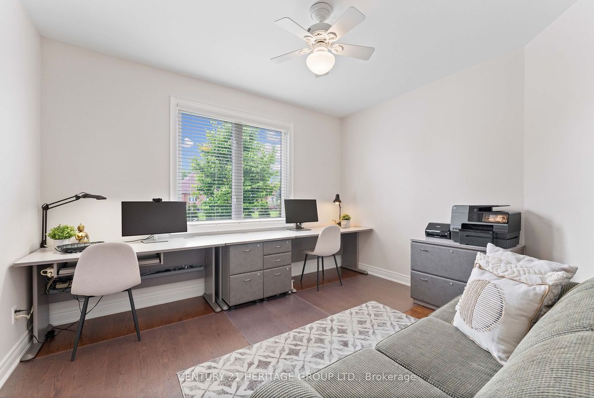 12 Kathryn Crt 12 Kathryn Crt Bradford West Gwillimbury